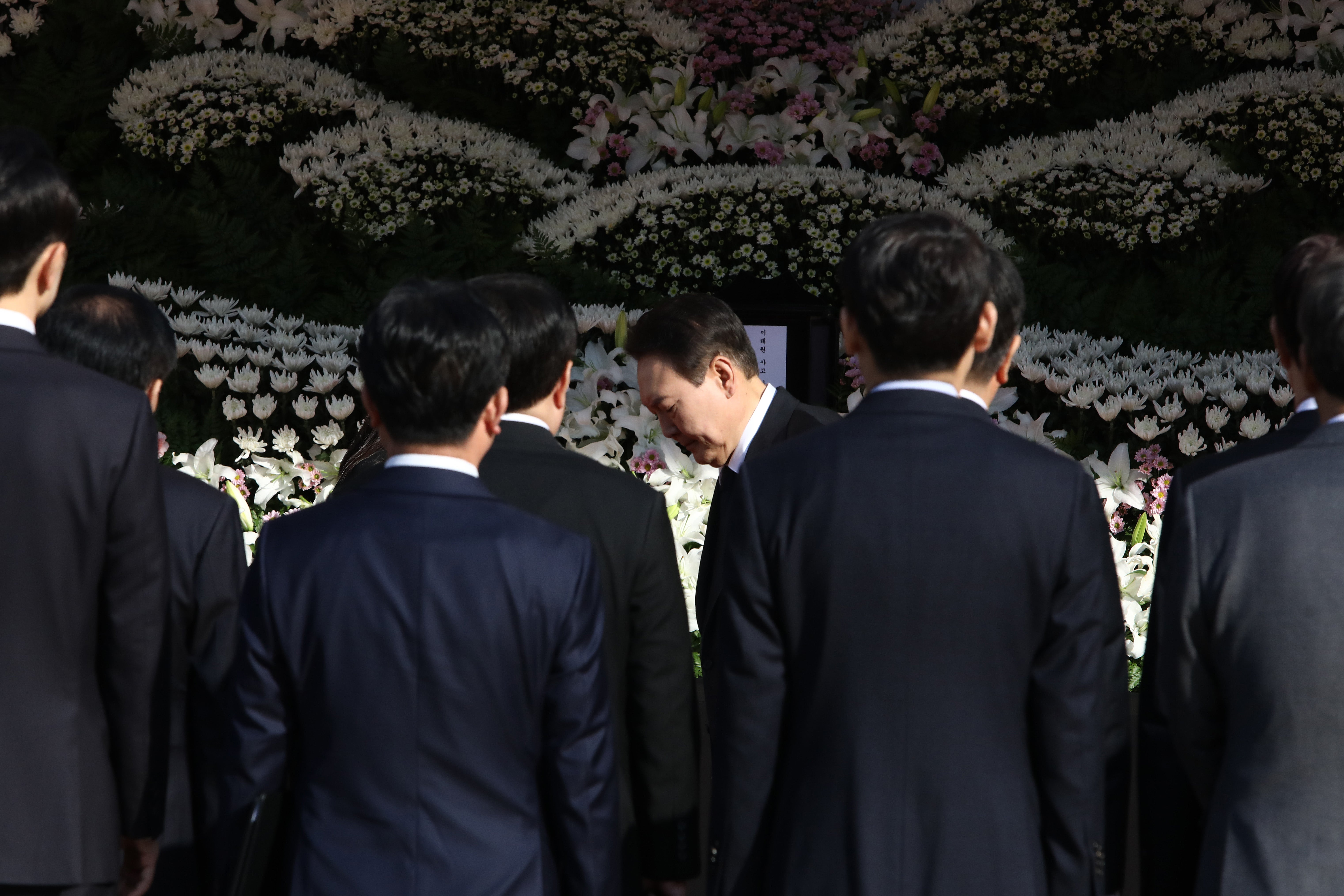 President Yoon Suk-yeol visits a memorial altar for the victims
