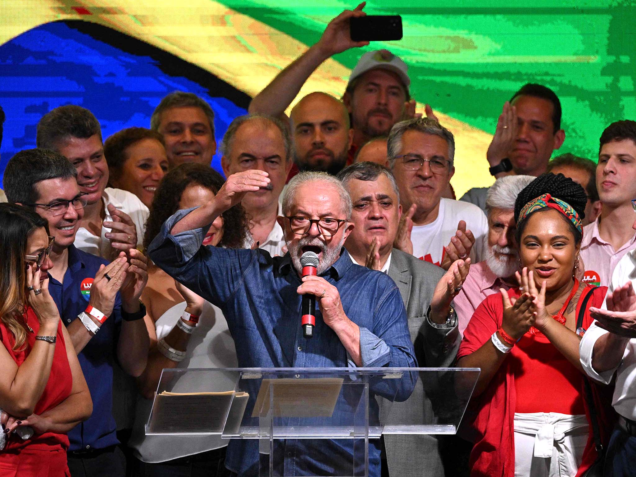 Luiz Inacio Lula da Silva speaks in in Sao Paulo after winning the presidential runoff election