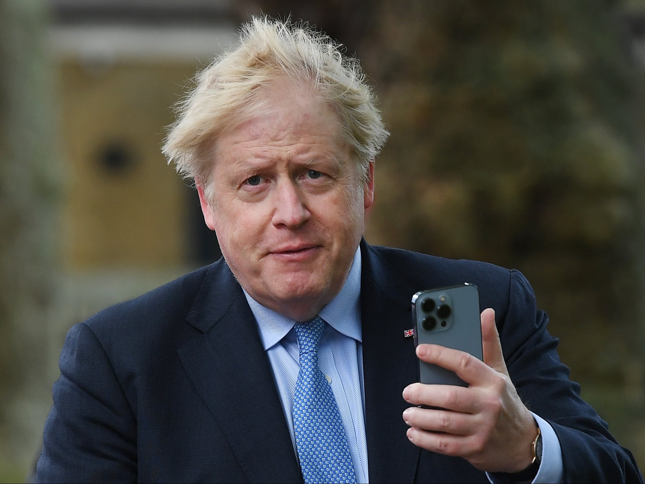 Did Boris Johnson forget his iPhone passcode?