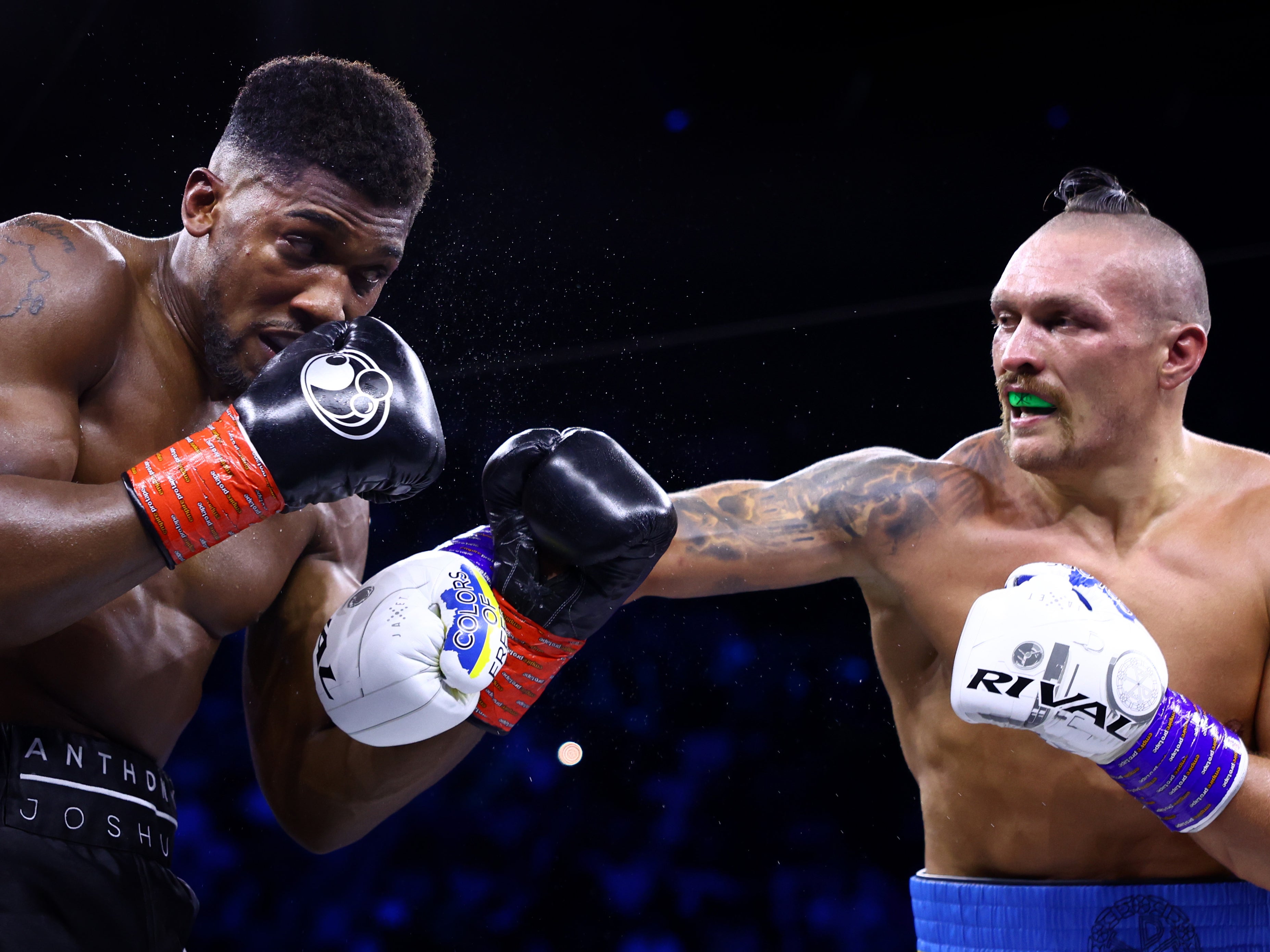 Oleksandr Usyk (right) outpointed Anthony Joshua in September 2021 and August this year