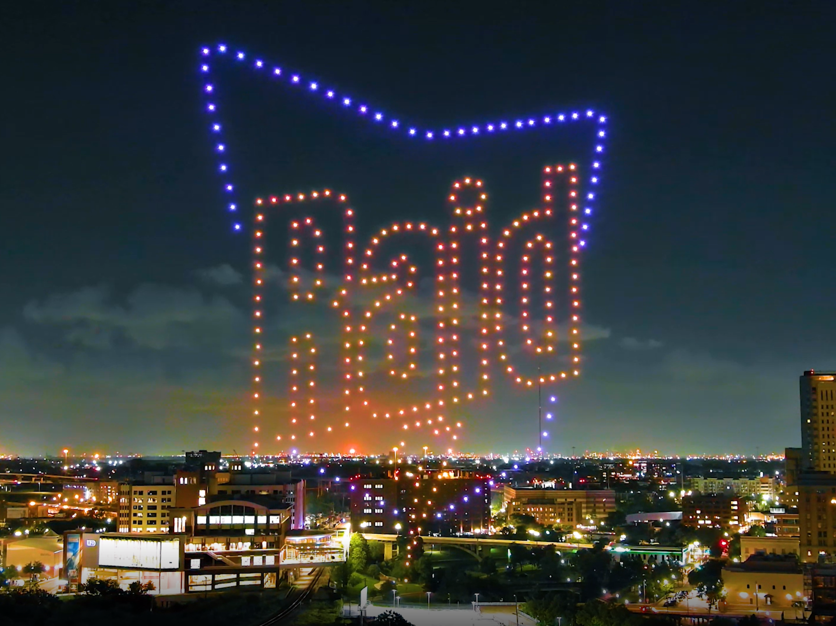 Drones equipped with LEDs are increasingly projecting adverts on the night sky over the US