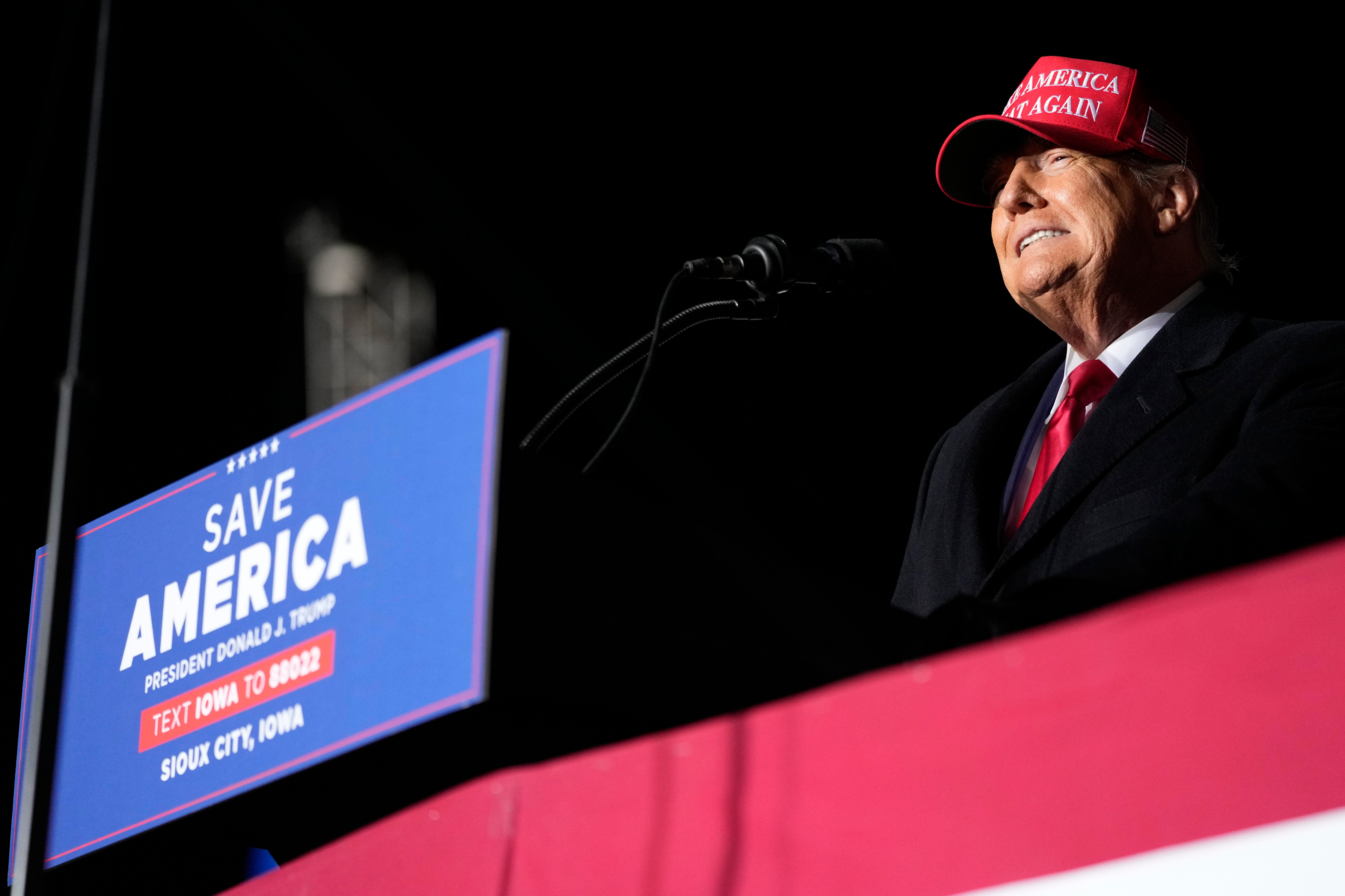 Trump news – live: Trump tells Iowa rally he will ‘very, very, very probably’ run for president in 2024
