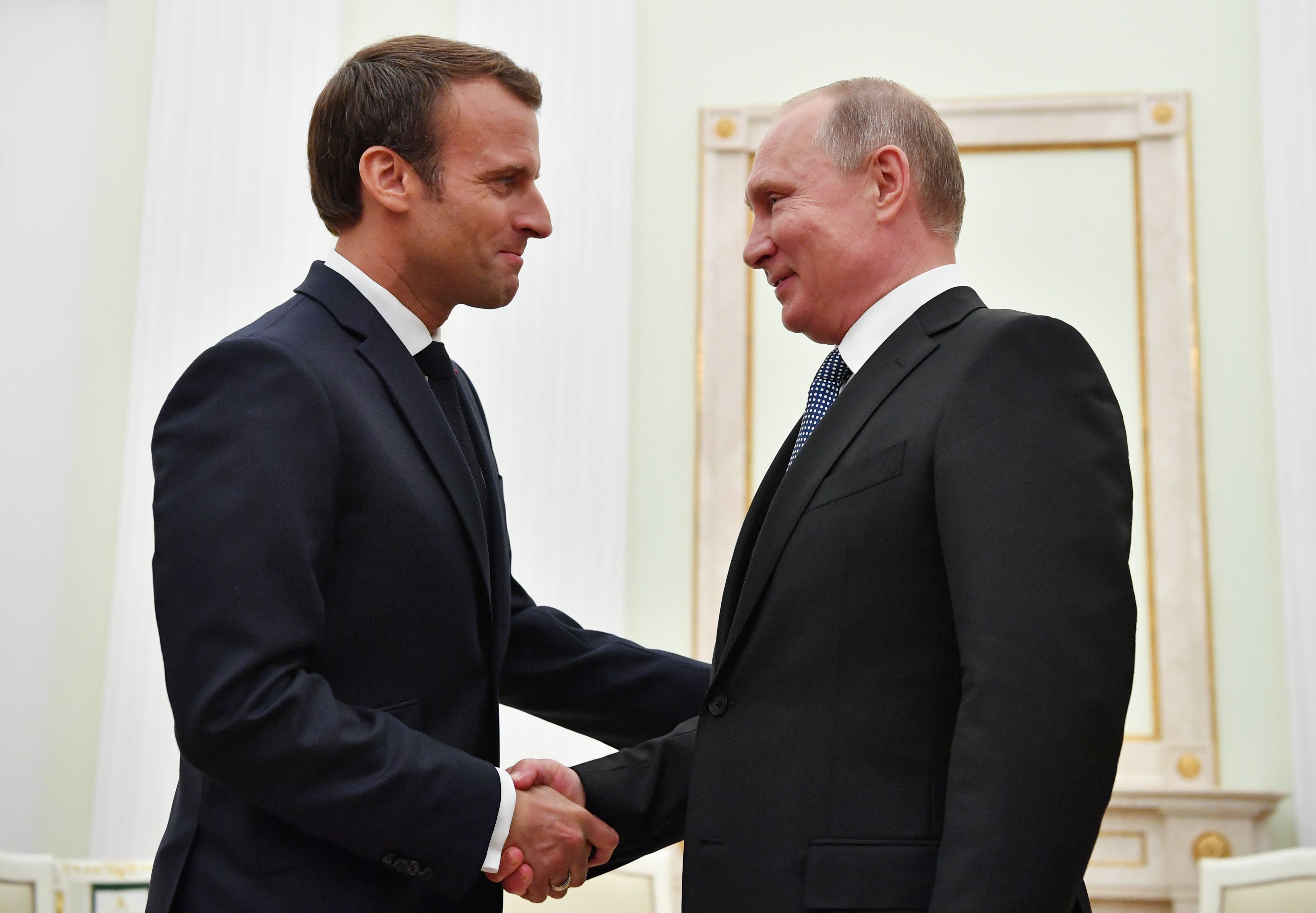 Putin and Macron meeting in the Kremlin in 2018