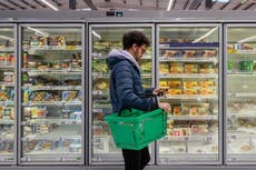 Experts share kitchen hacks to ‘help budgets go further’ amid cost of living crisis