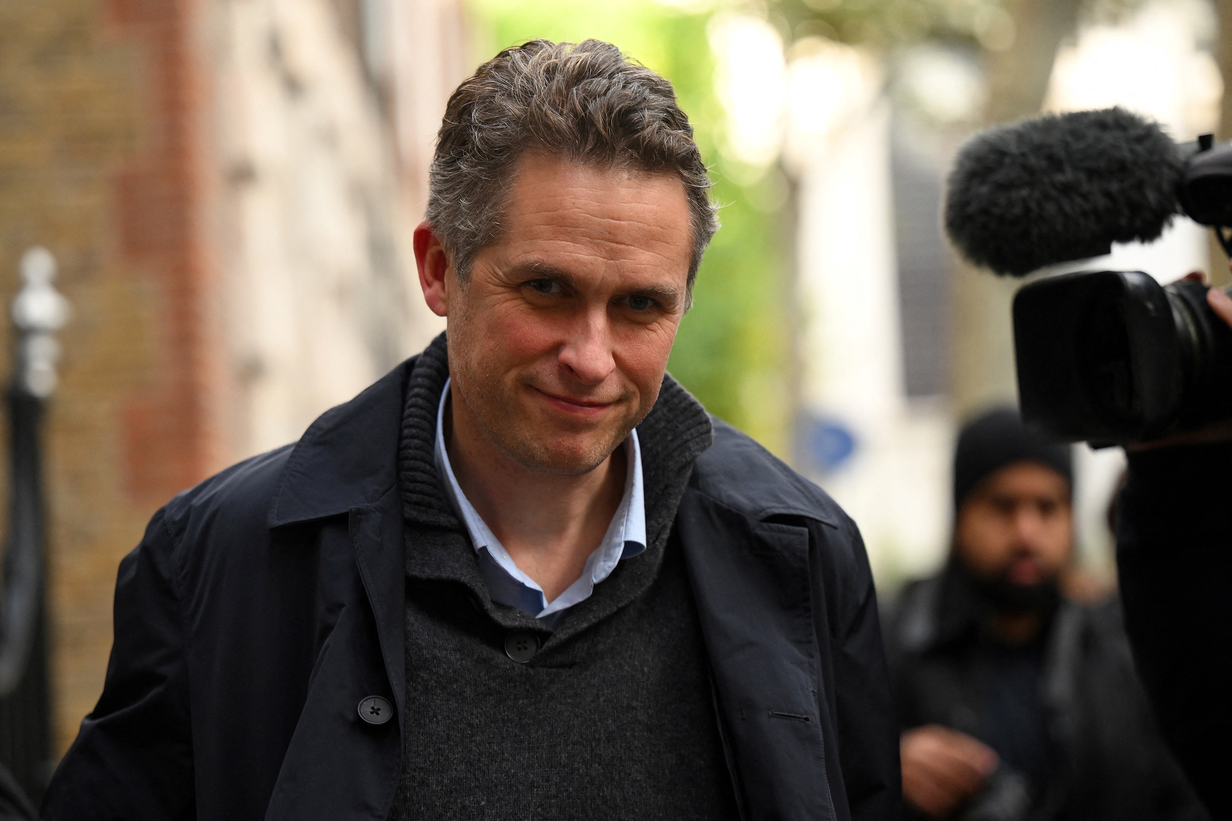 Rishi Sunak news - live: Williamson appointment despite abusive texts ‘shows PM is weak’