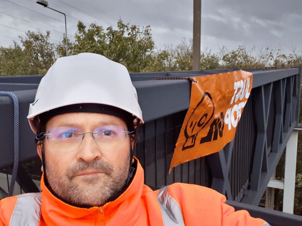 Just Stop Oil protesters have climbed gantries over the M25