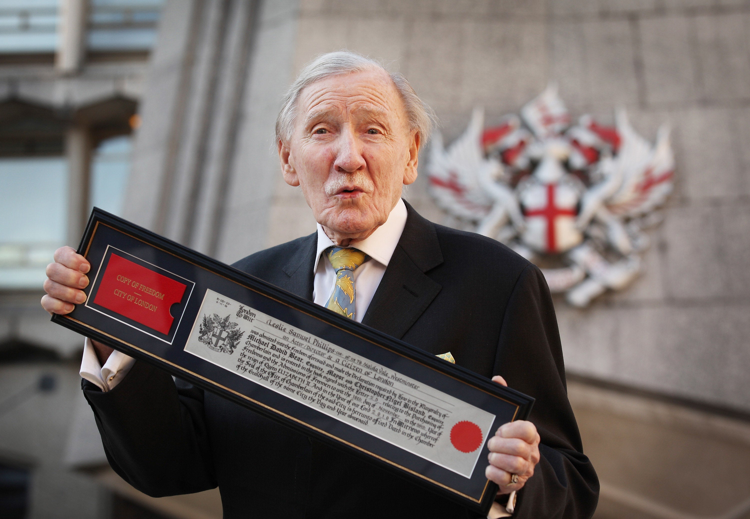 The actor receives the Freedom of the City of London at The Guildhall on 16 November 2010