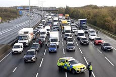 M25 closures: Lorry crashes as Just Stop Oil block motorway for third day running