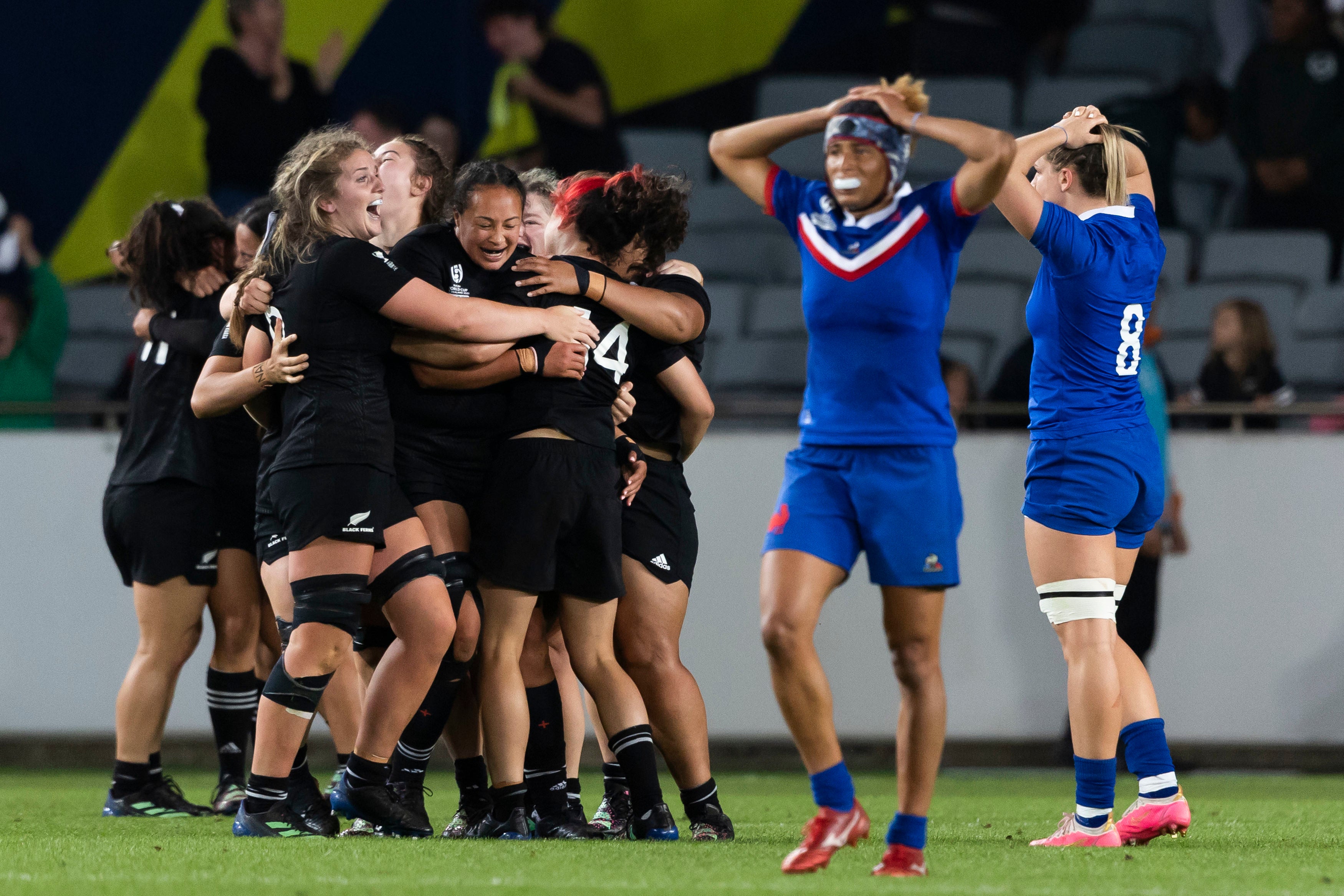 New Zealand beat France in a thriller to reach Saturday’s final