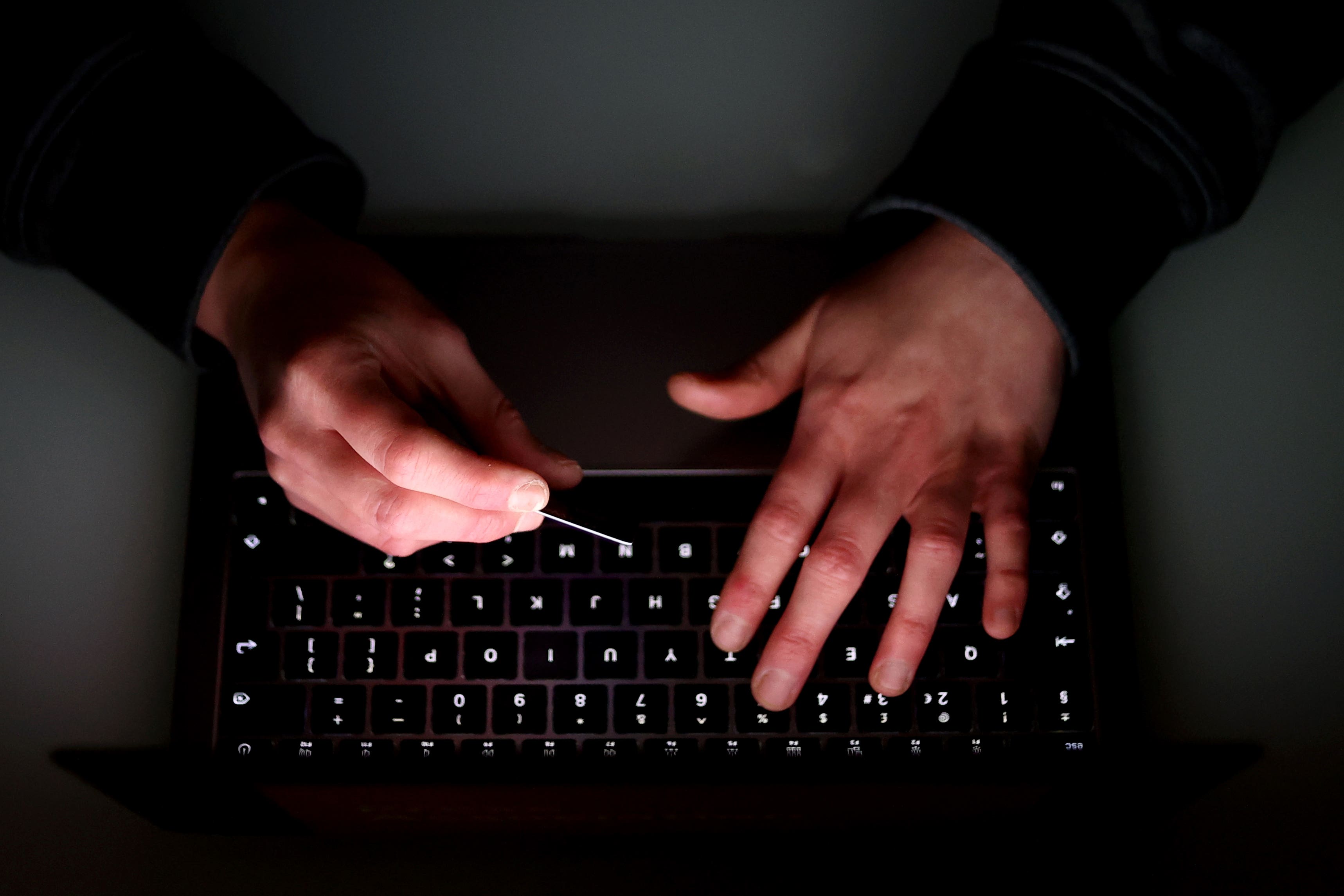 Around £1,072 was lost to scammers typically, survey findings from Barclays show (PA)