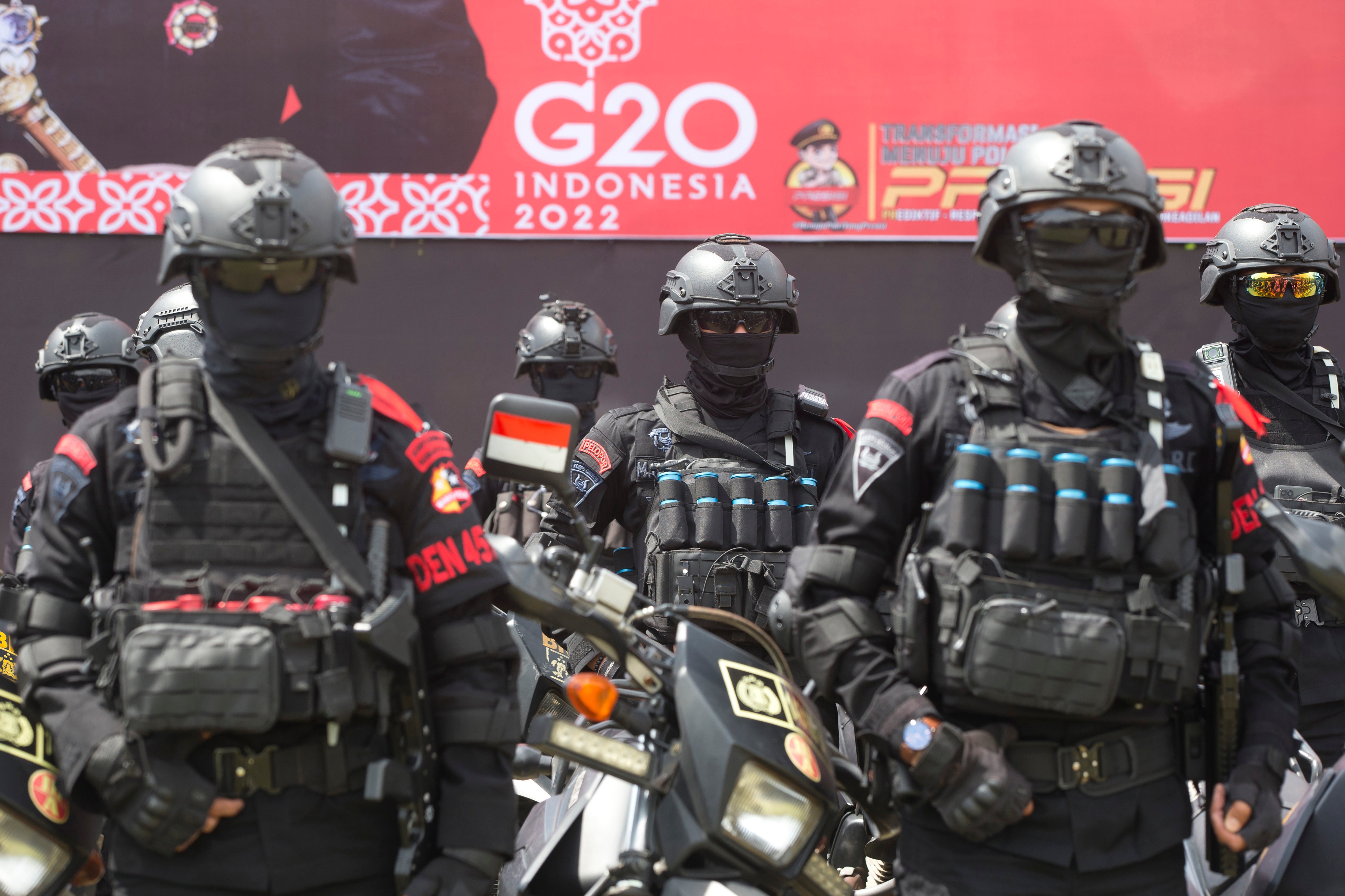 Police line up in preparation for the G20 summit in Indonesia