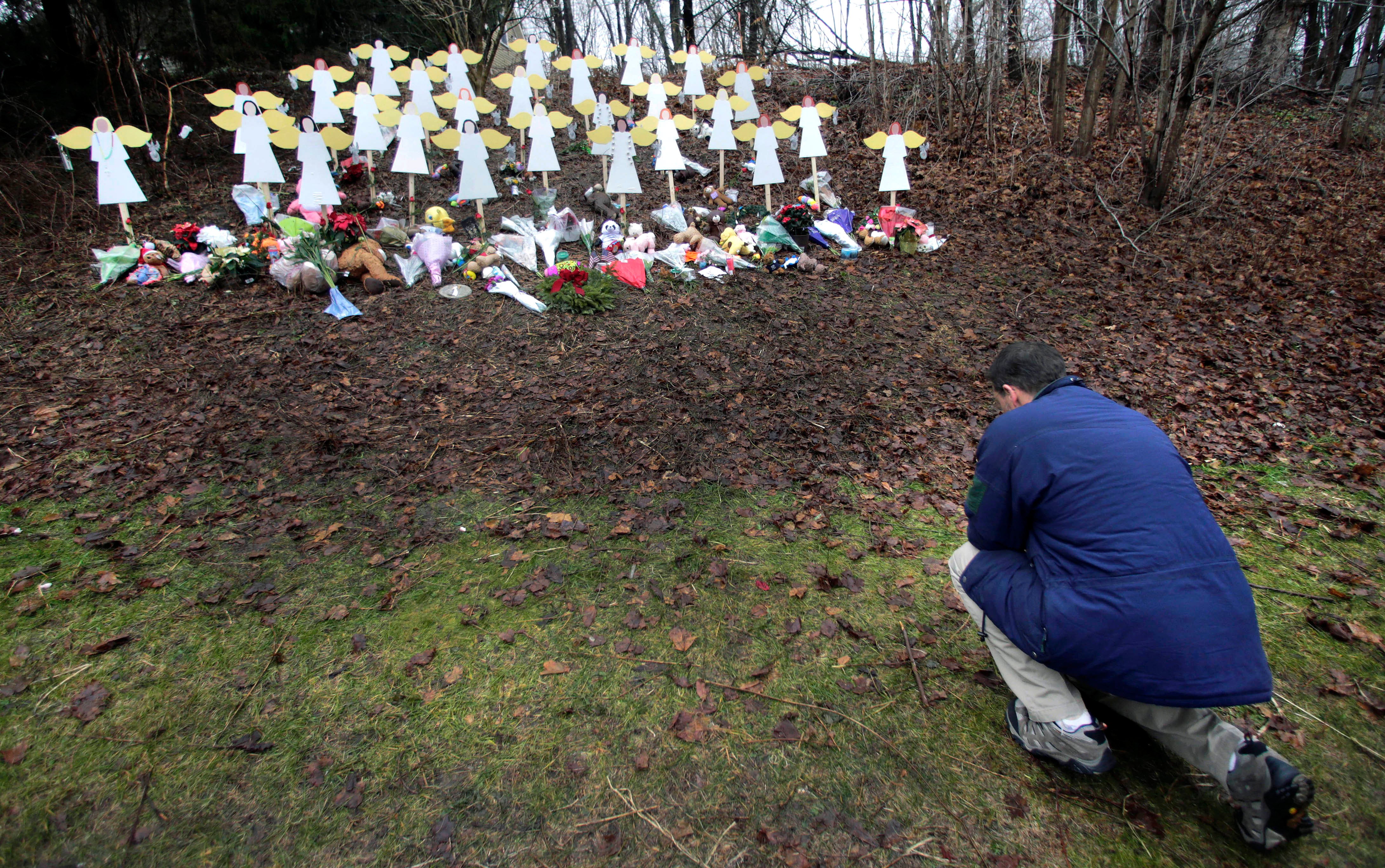 Newtown Shooting-Memorial