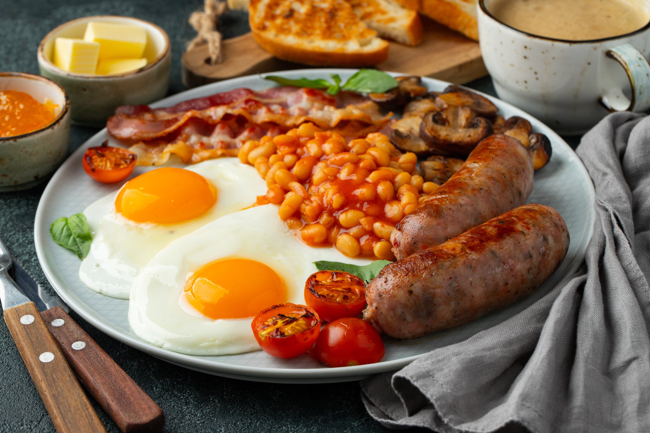 A component of the traditional English breakfast is linked to a decreased risk of dying from heart disease