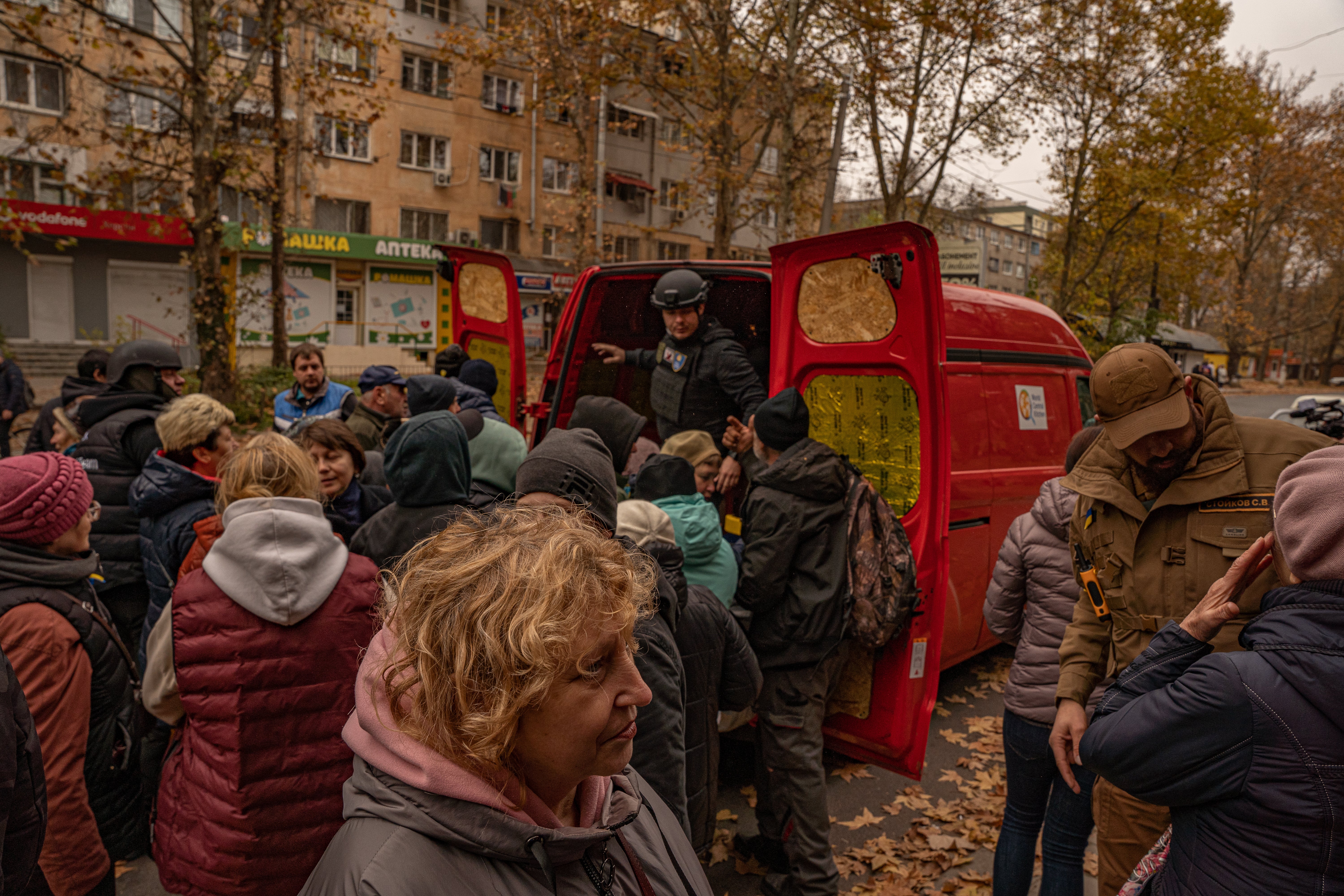 World Central Kitchen delivers 600 food kits to residents of Kherson