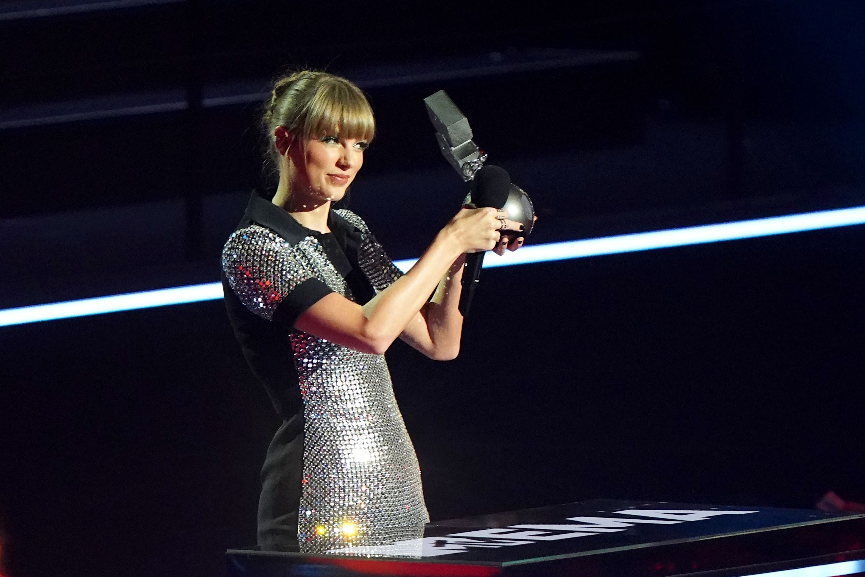 Taylor Swift on stage after winning the award for Best Video at the MTV Europe Music Awards 2022 held at the PSD Bank Dome, Dusseldorf. (Ian West/PA)