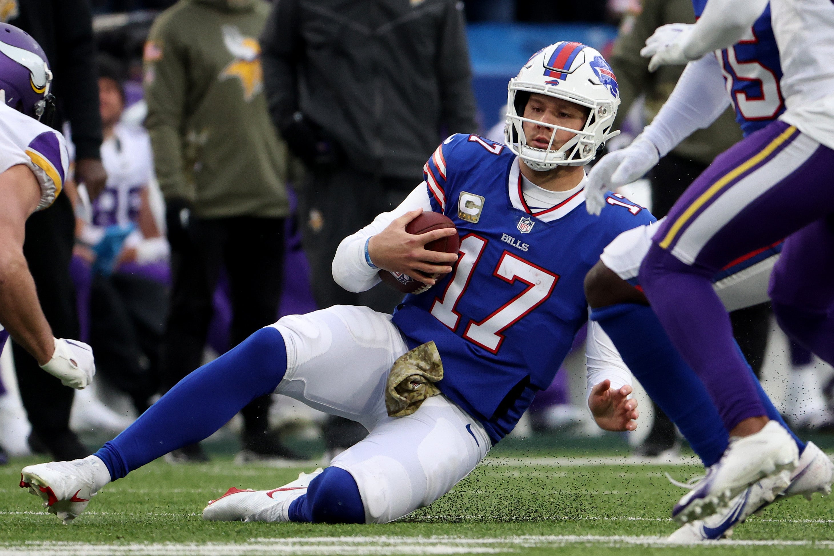 The Buffalo Bills dropped out of the AFC lead on Sunday with their second straight loss