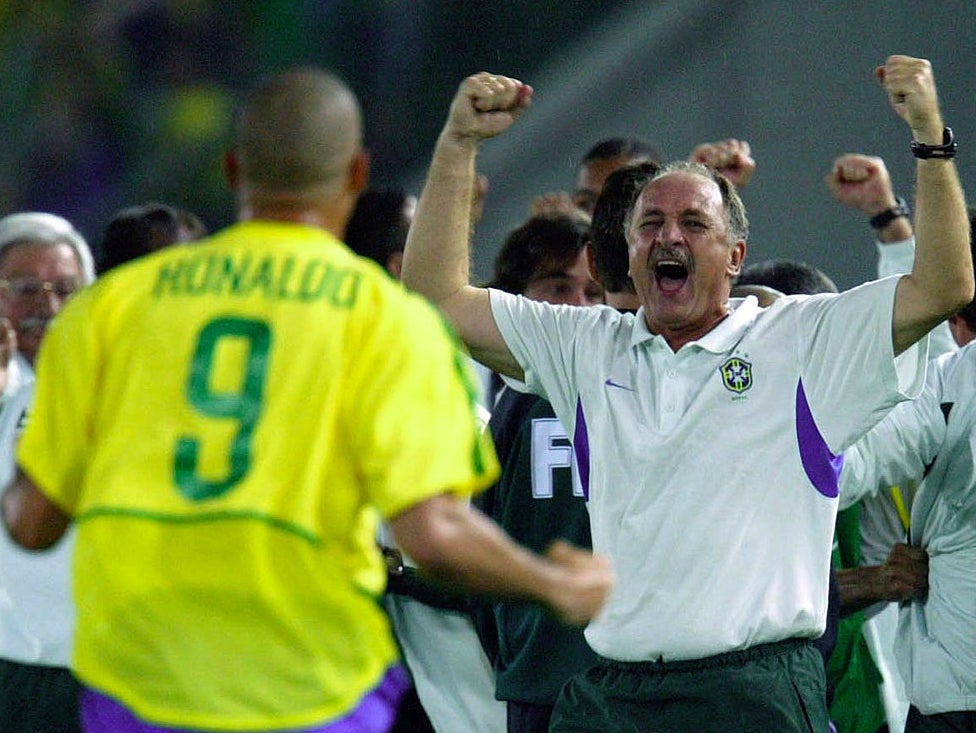 Ronaldo and Scolari celebrate Brazil’s victory over Germany in the 2002 World Cup final in Japan