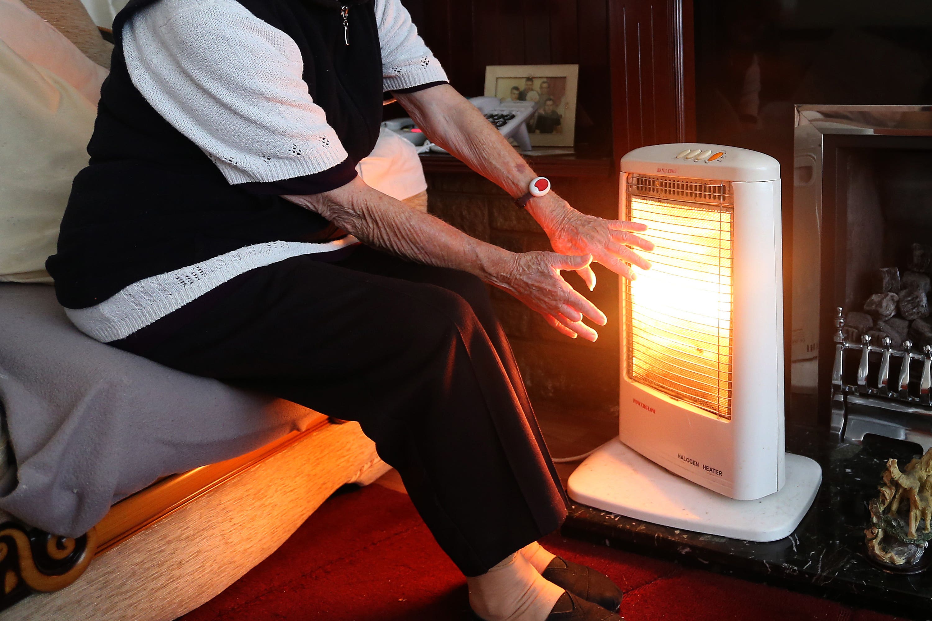 Concerns have been raised about the safety risk of electric heaters (PA)