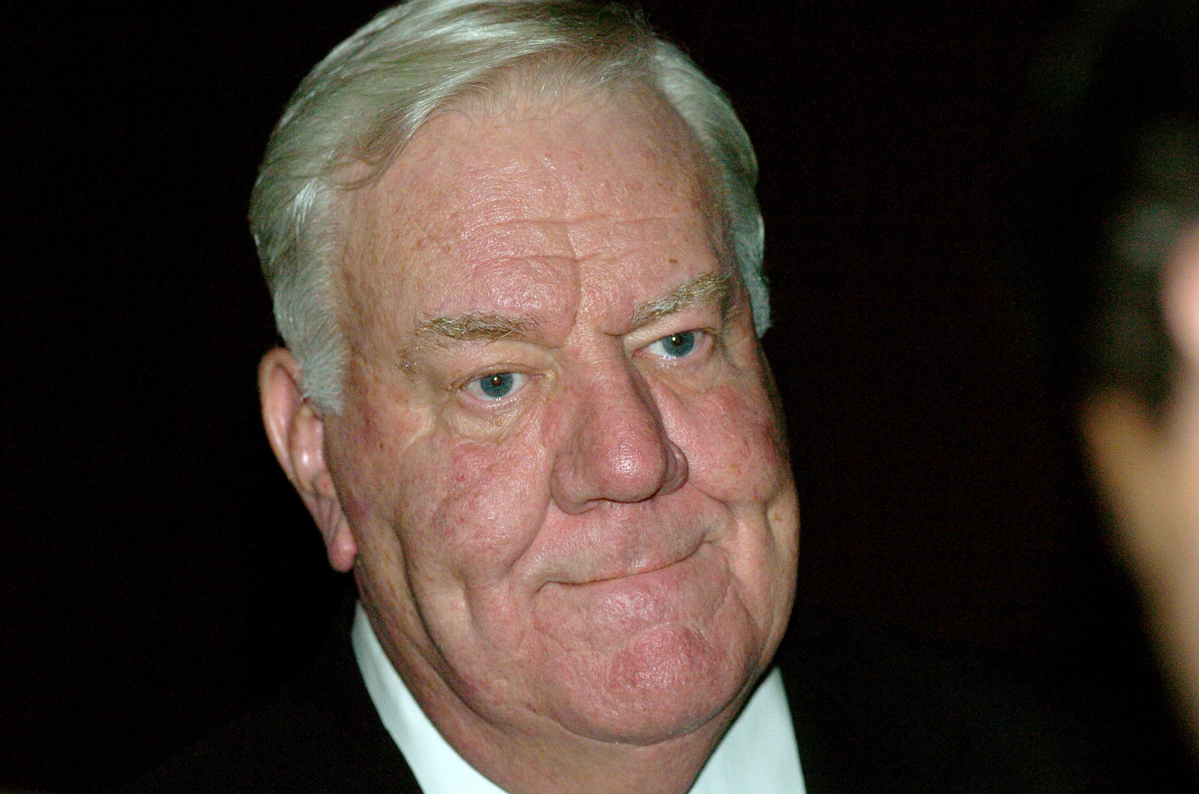 Obit Carroll Hubbard