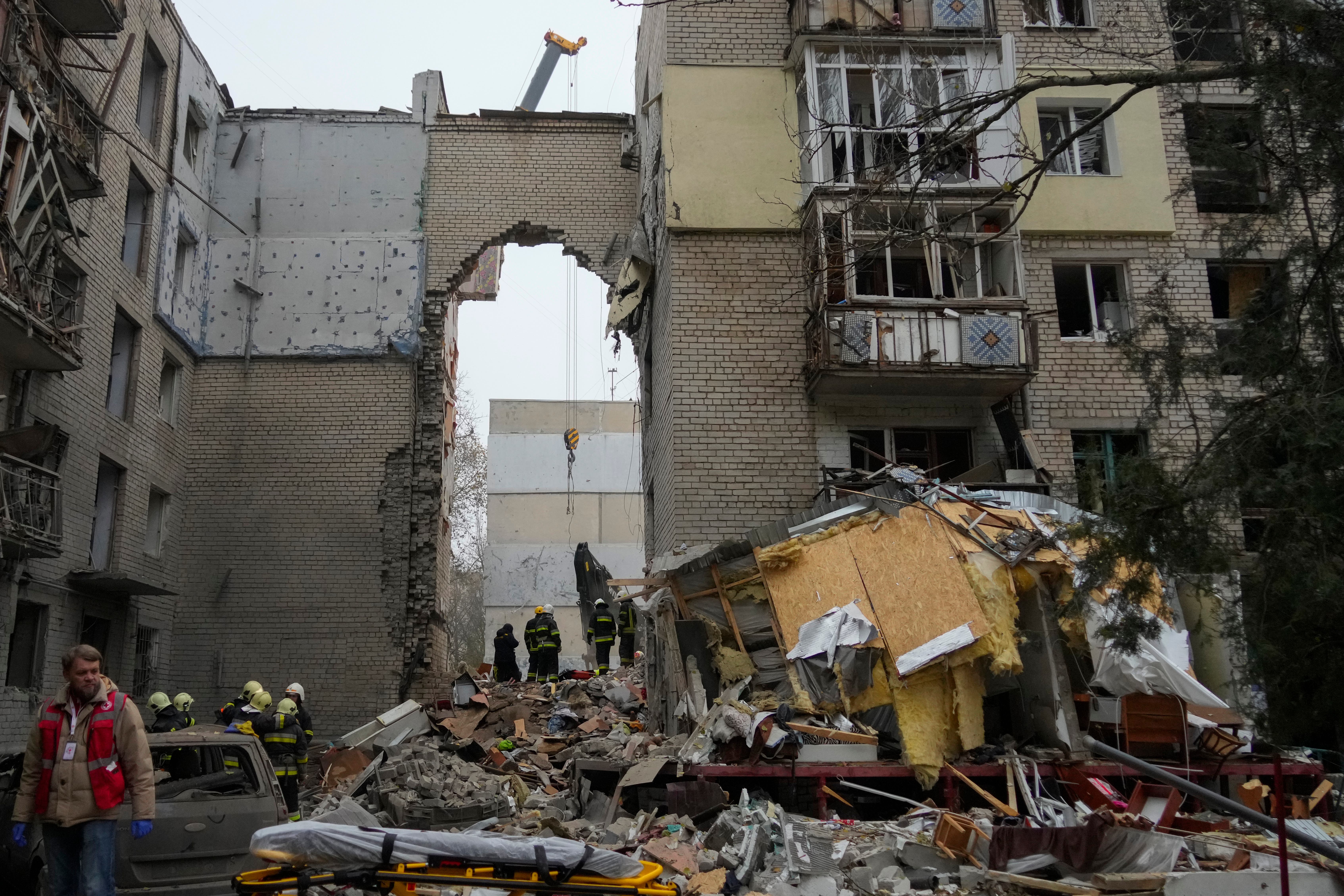 Emergency services in Mykolaiv (AP Photo/Efrem Lukatsky)