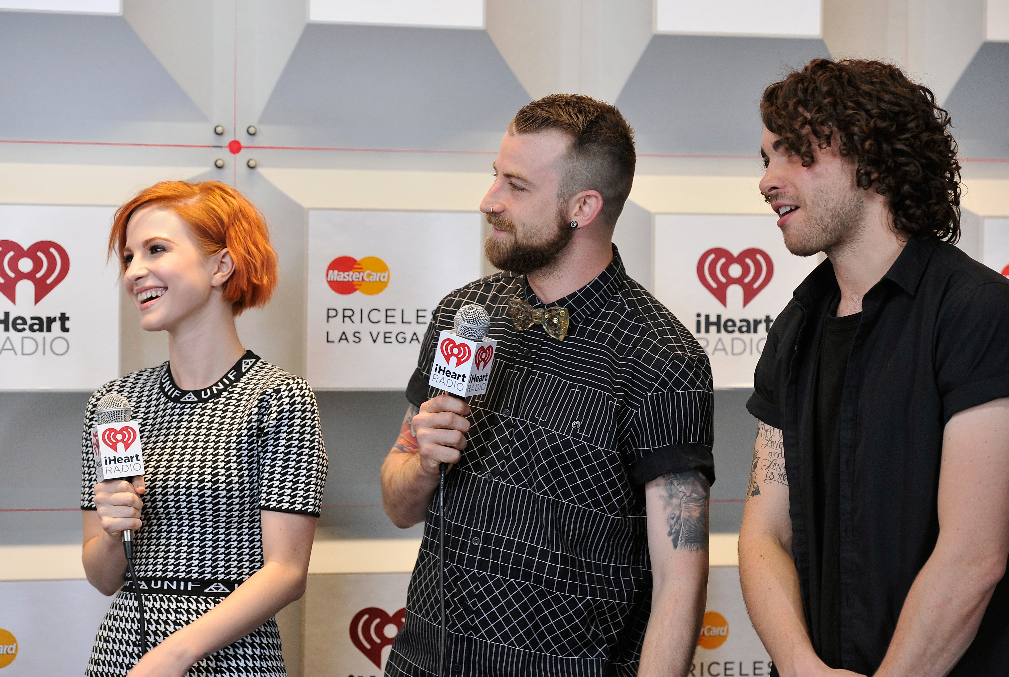 L-R: Hayley Williams, Jeremy Davis and Taylor York of Paramore in 2014