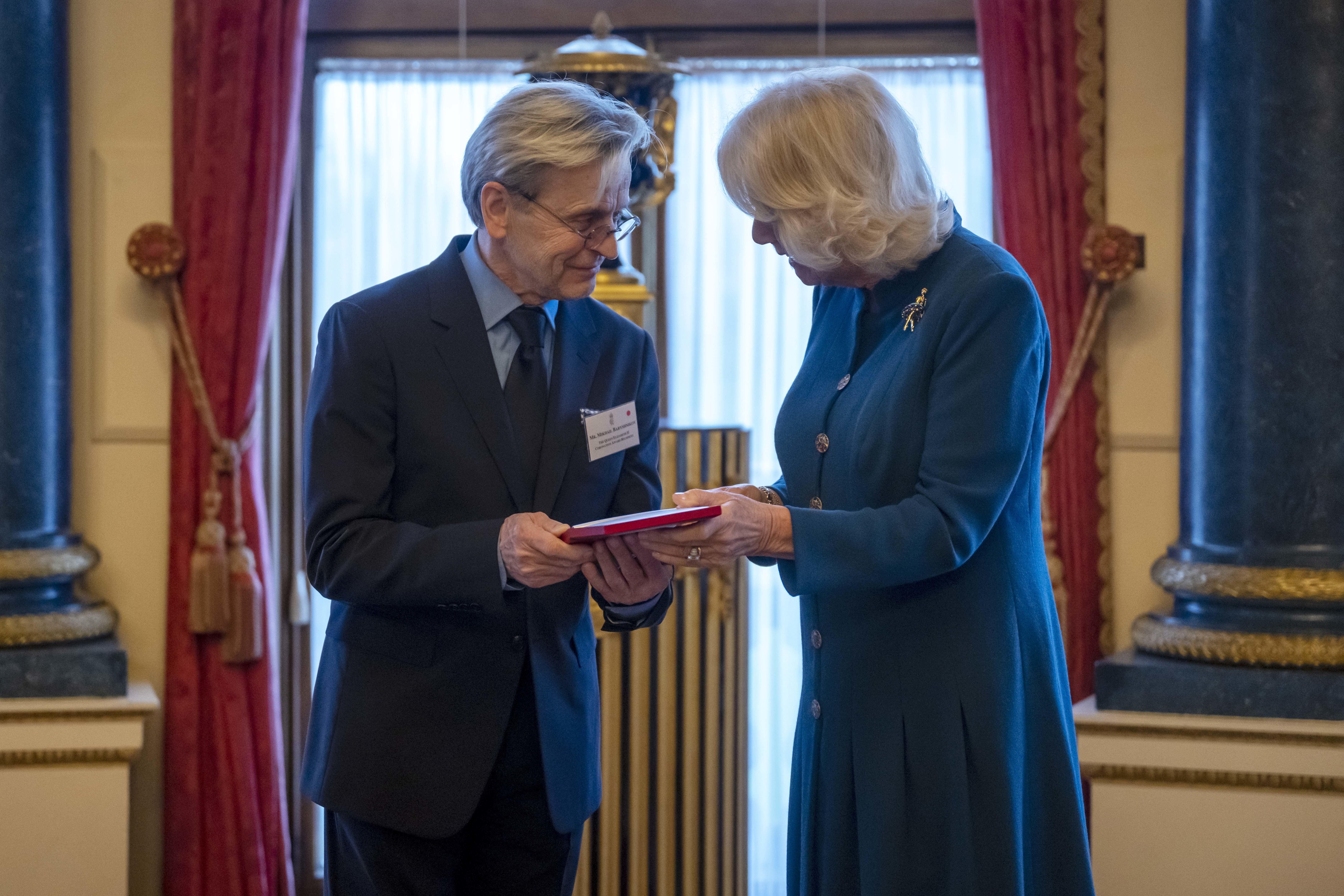 The Queen Consort presents Mikhail Baryshnikov with the Royal Academy of Dance’s highest honour, the Queen Elizabeth II Coronation Award, in recognition of his contribution to ballet and the wider world of dance (Paul Grover/Daily Telegraph/PA)