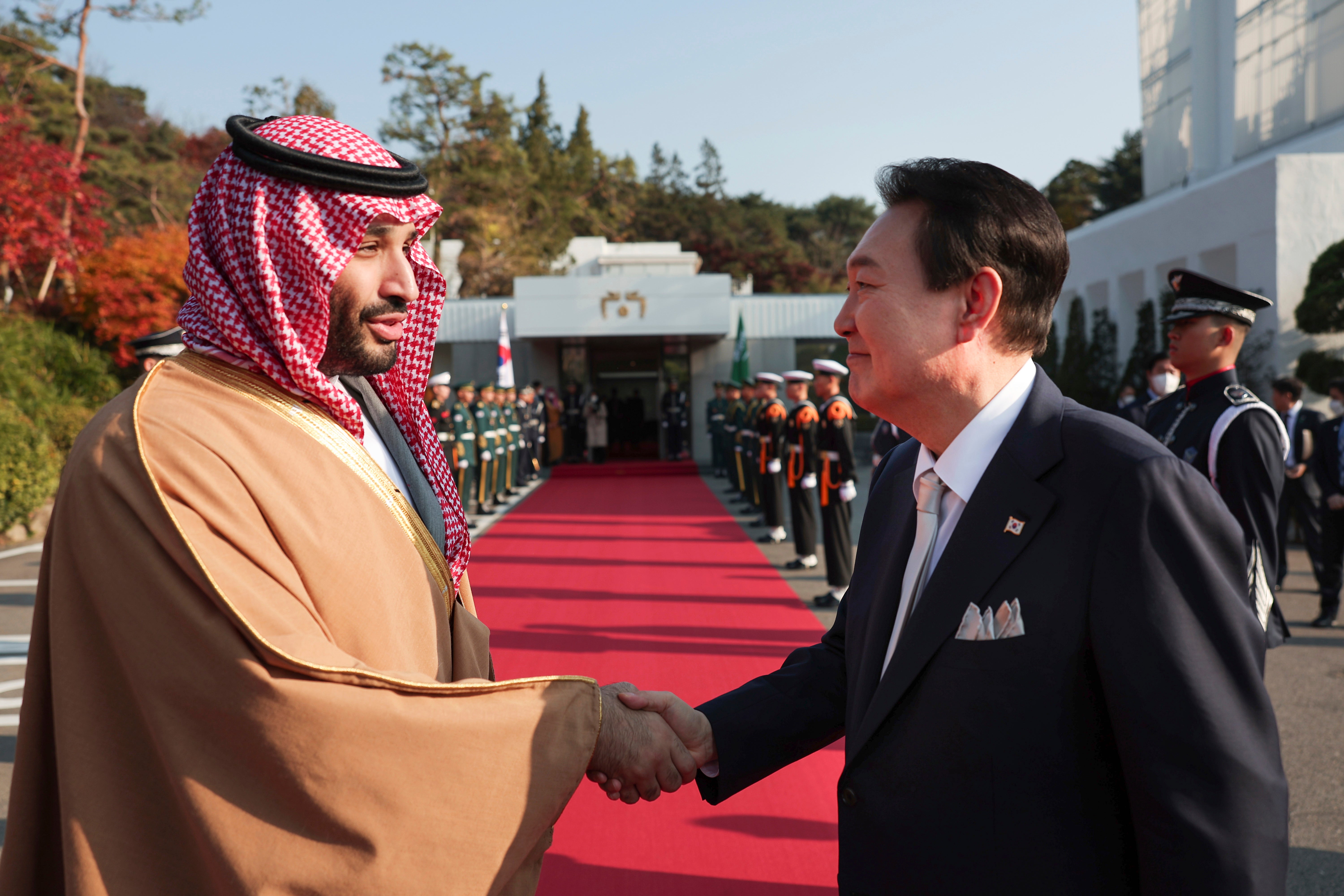 South Korea’s leader discusses megaprojects with Saudi prince