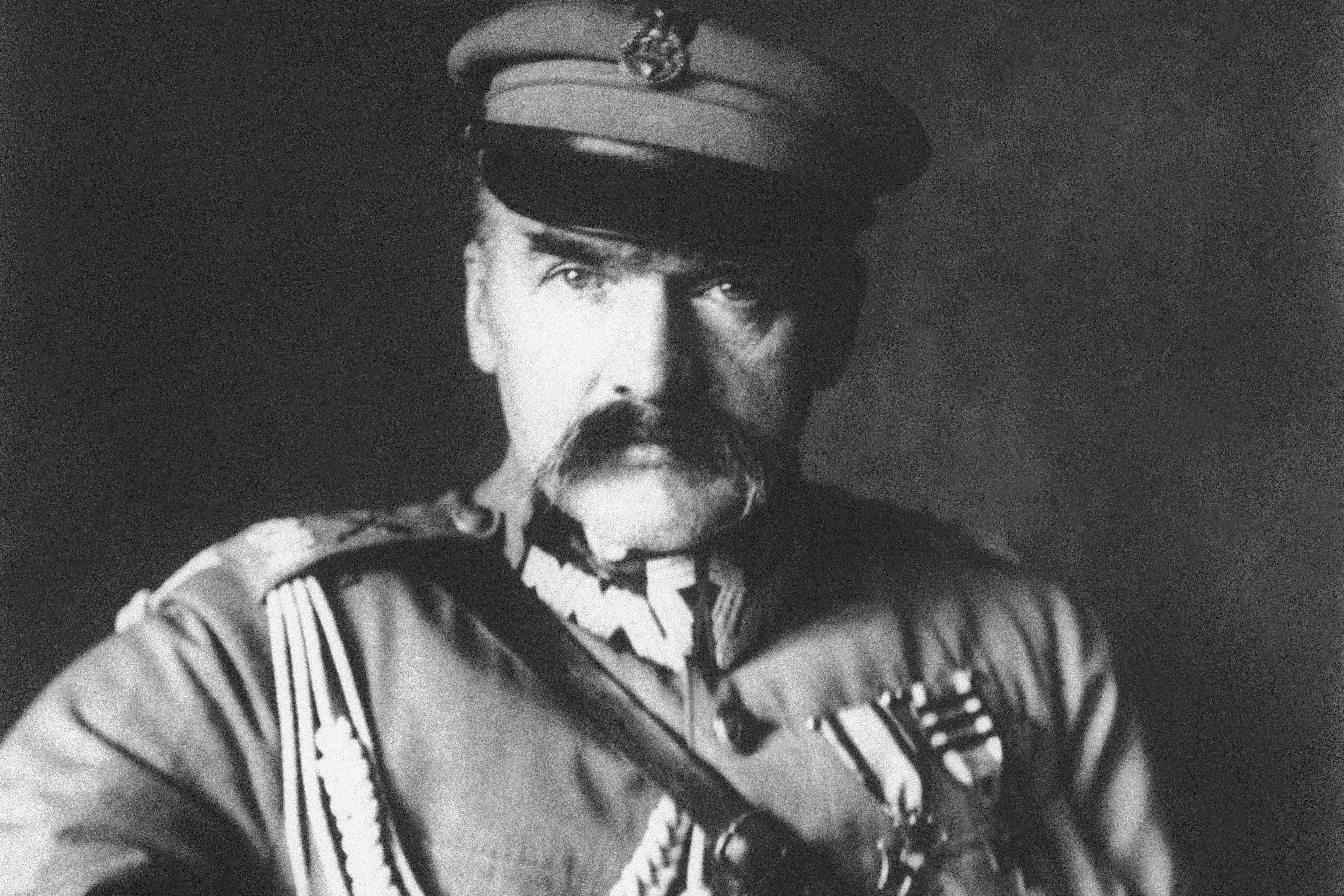 Book Review Jozef Pilsudski