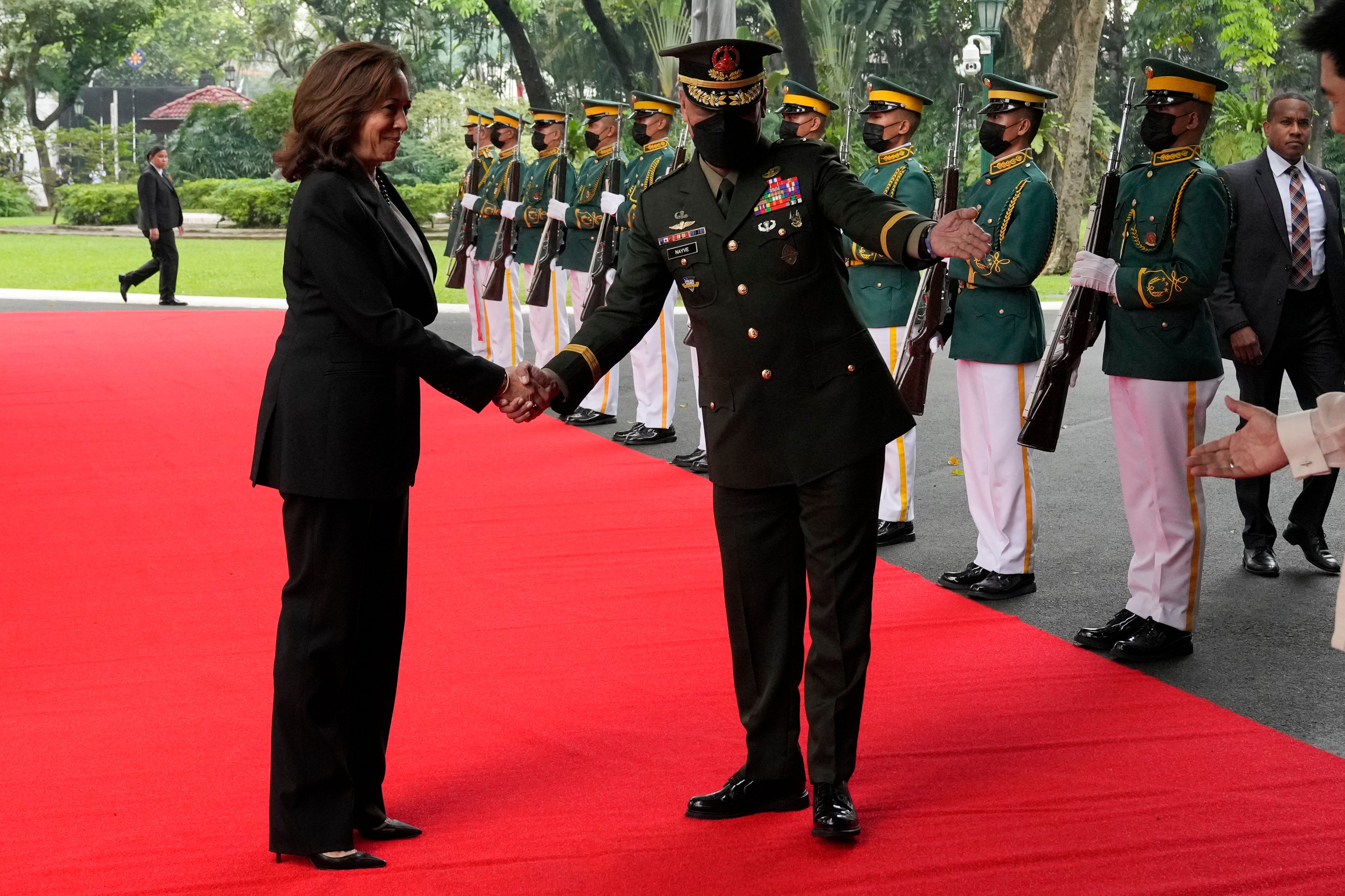 Philippines US Harris