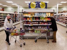 Tesco squeezes store managers as food price inflation soars