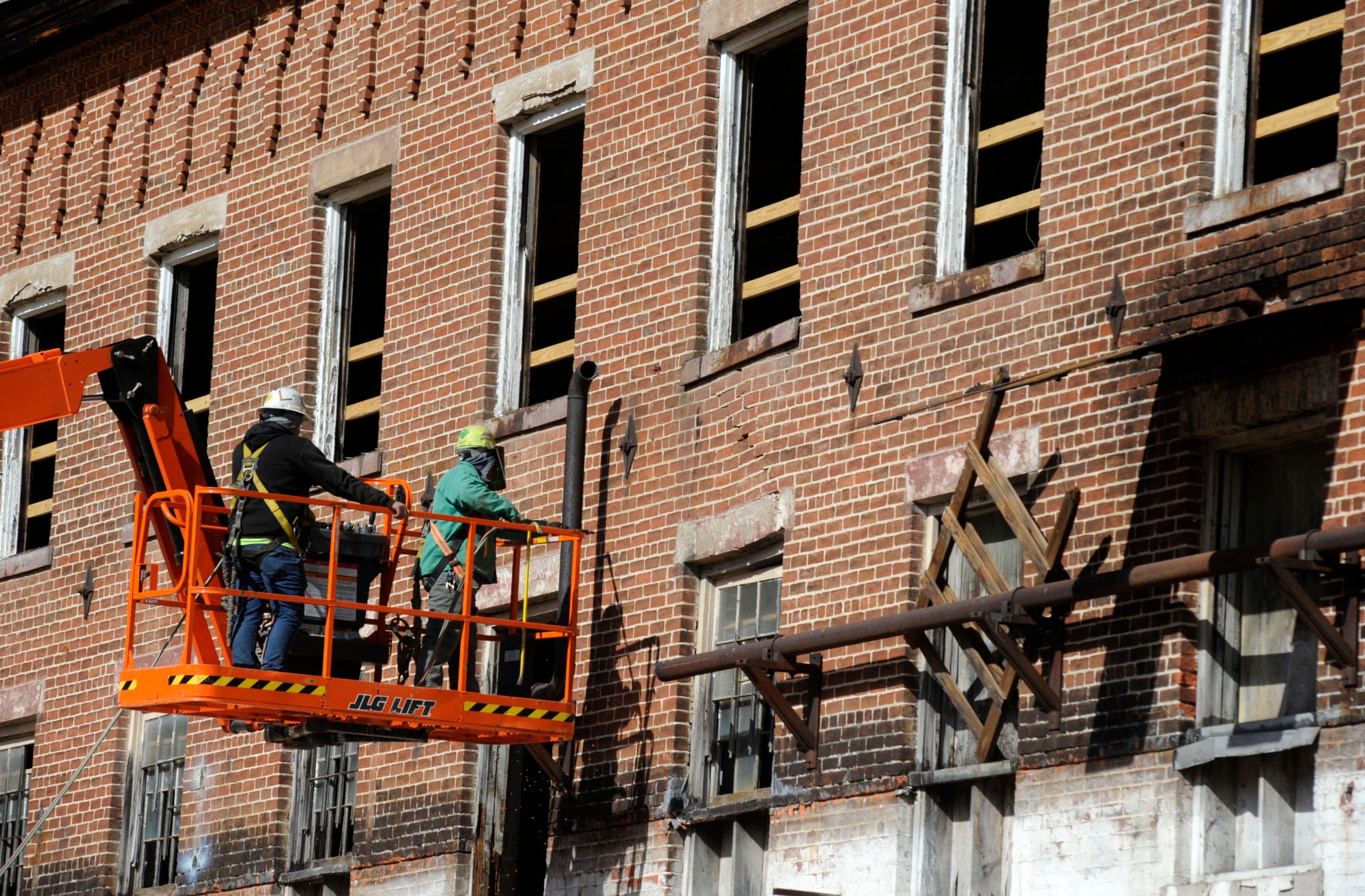 Alabama Gin Factory-Slavery