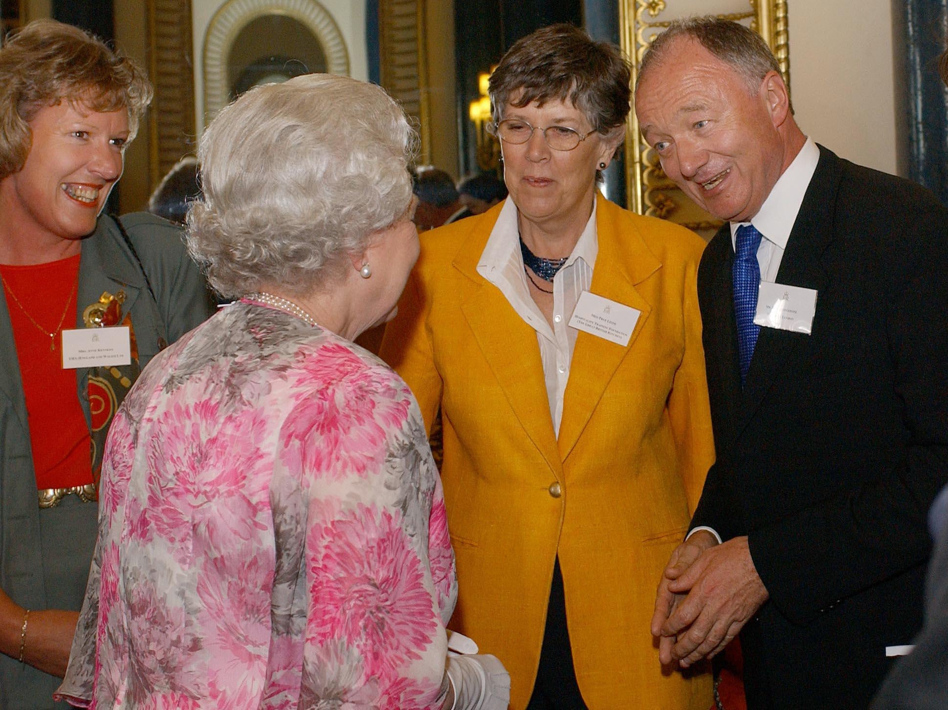 Leith met the Queen in 1975