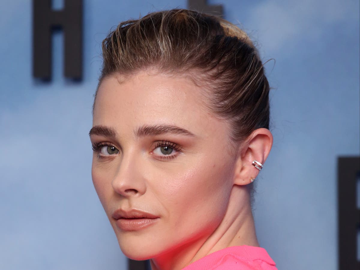 Chloe Grace Moretz comes out as gay in a passionate post in support of Kamala Harris