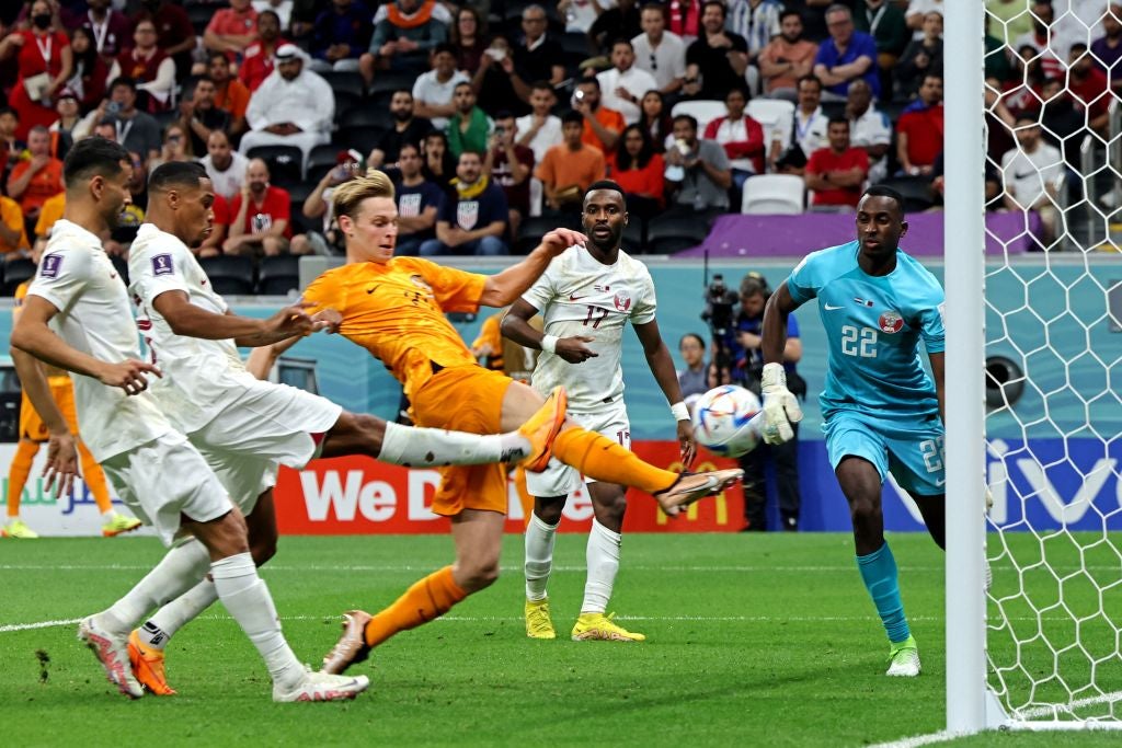 De Jong added the second for the Netherlands