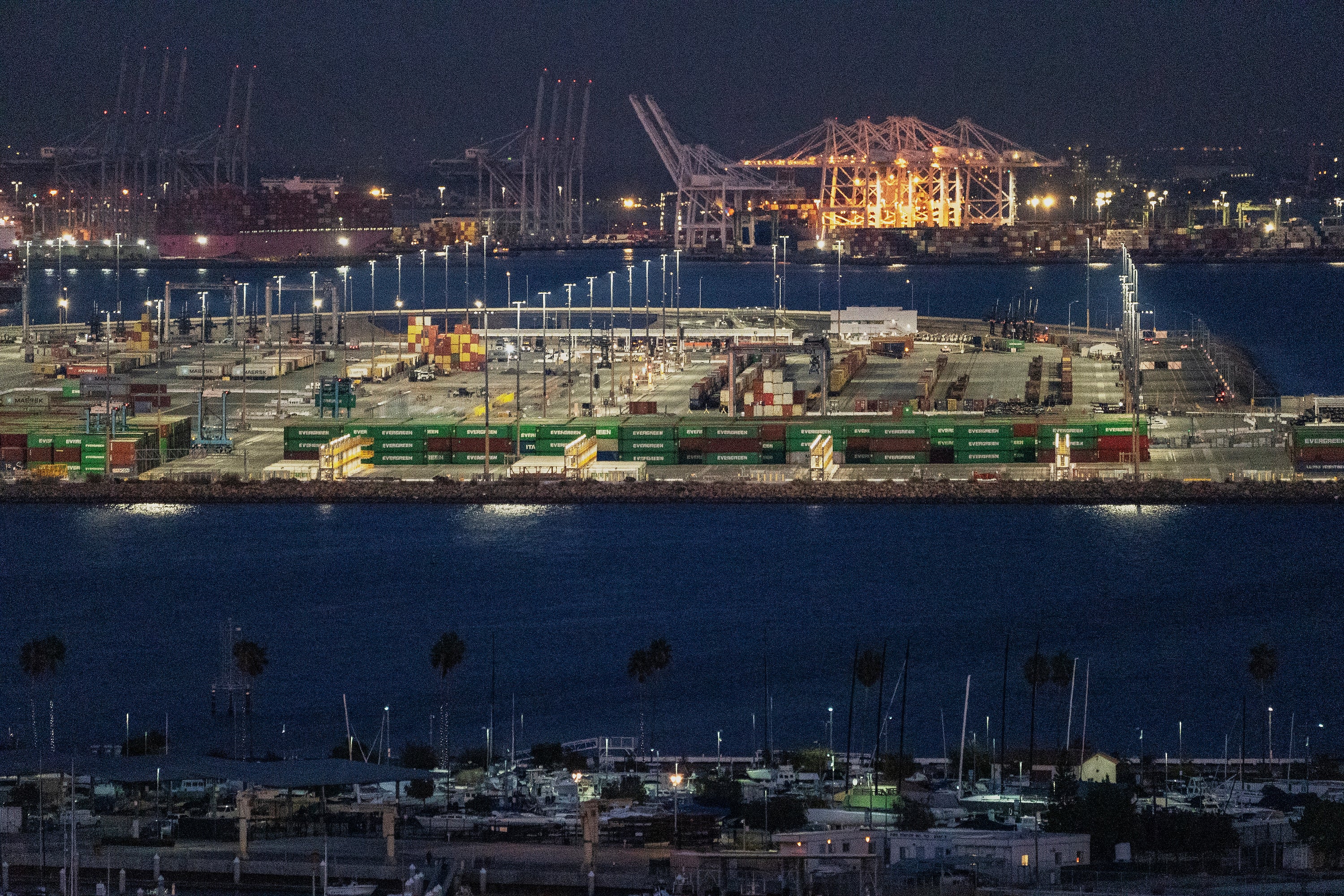 Supply Chains Unclogging