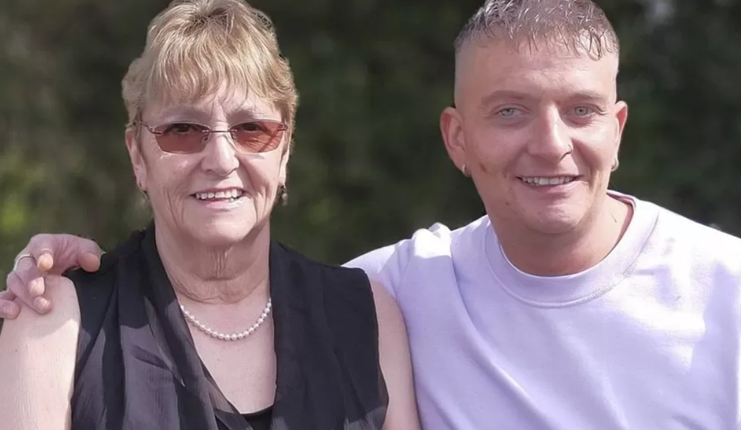 Dave Parkyn and his mother, Jackie