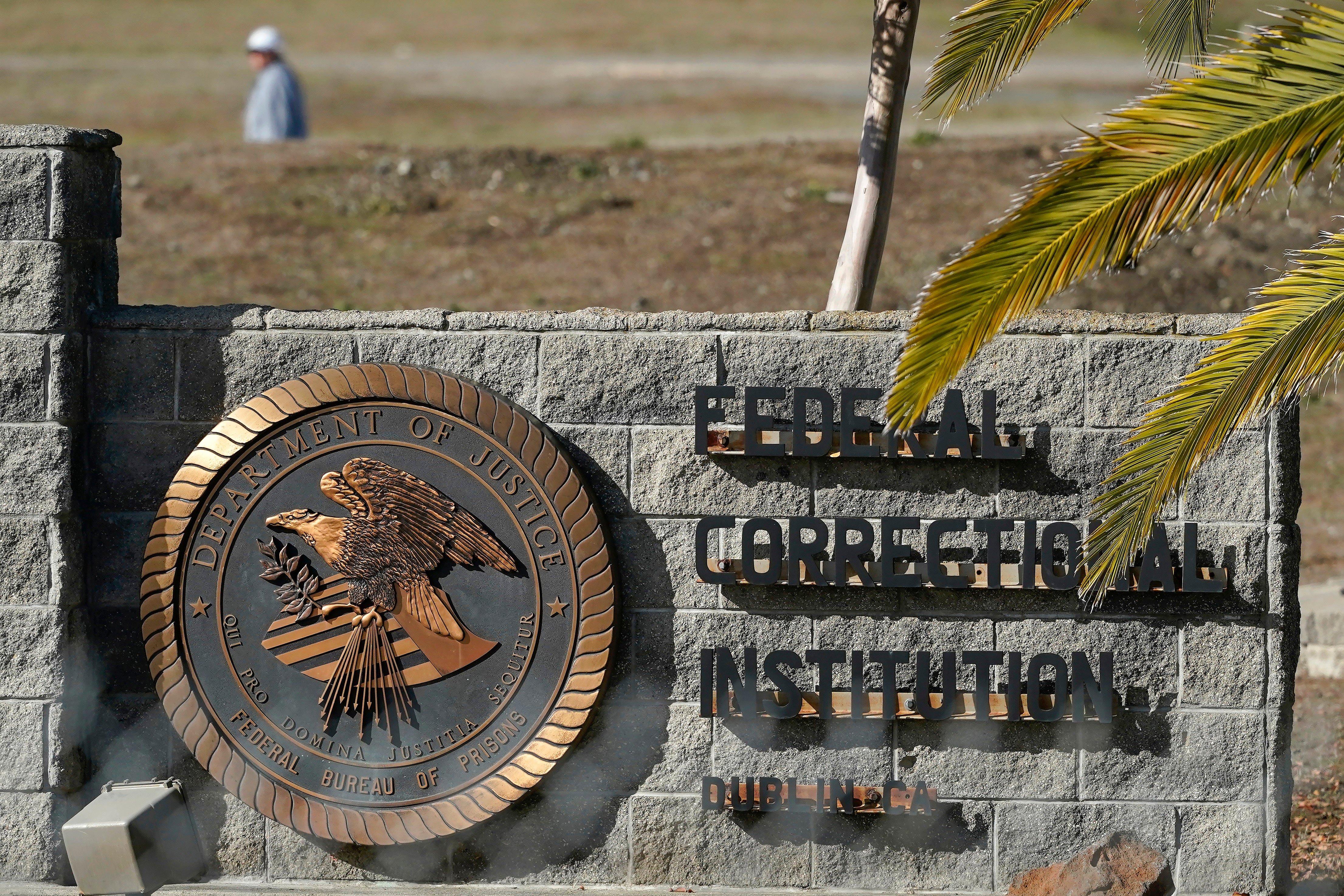 Federal Prisons One Man's Rise