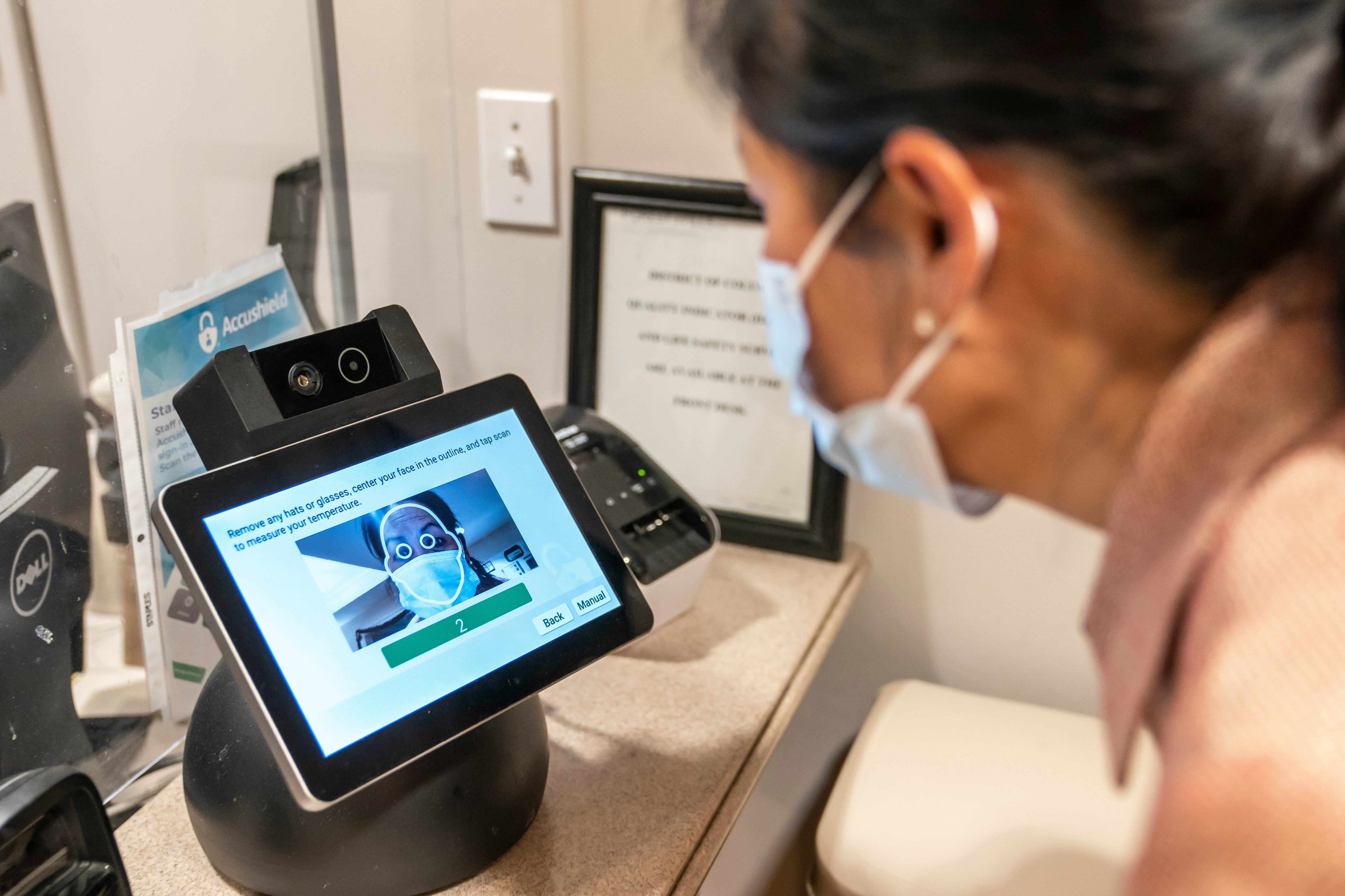 Virus Outbreak Winter