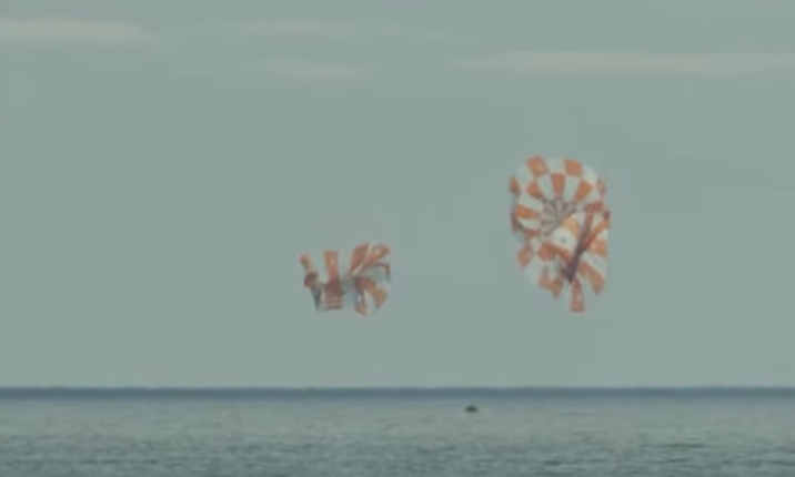 Nasa’s Orion I capsule lands in the Pacific Ocean