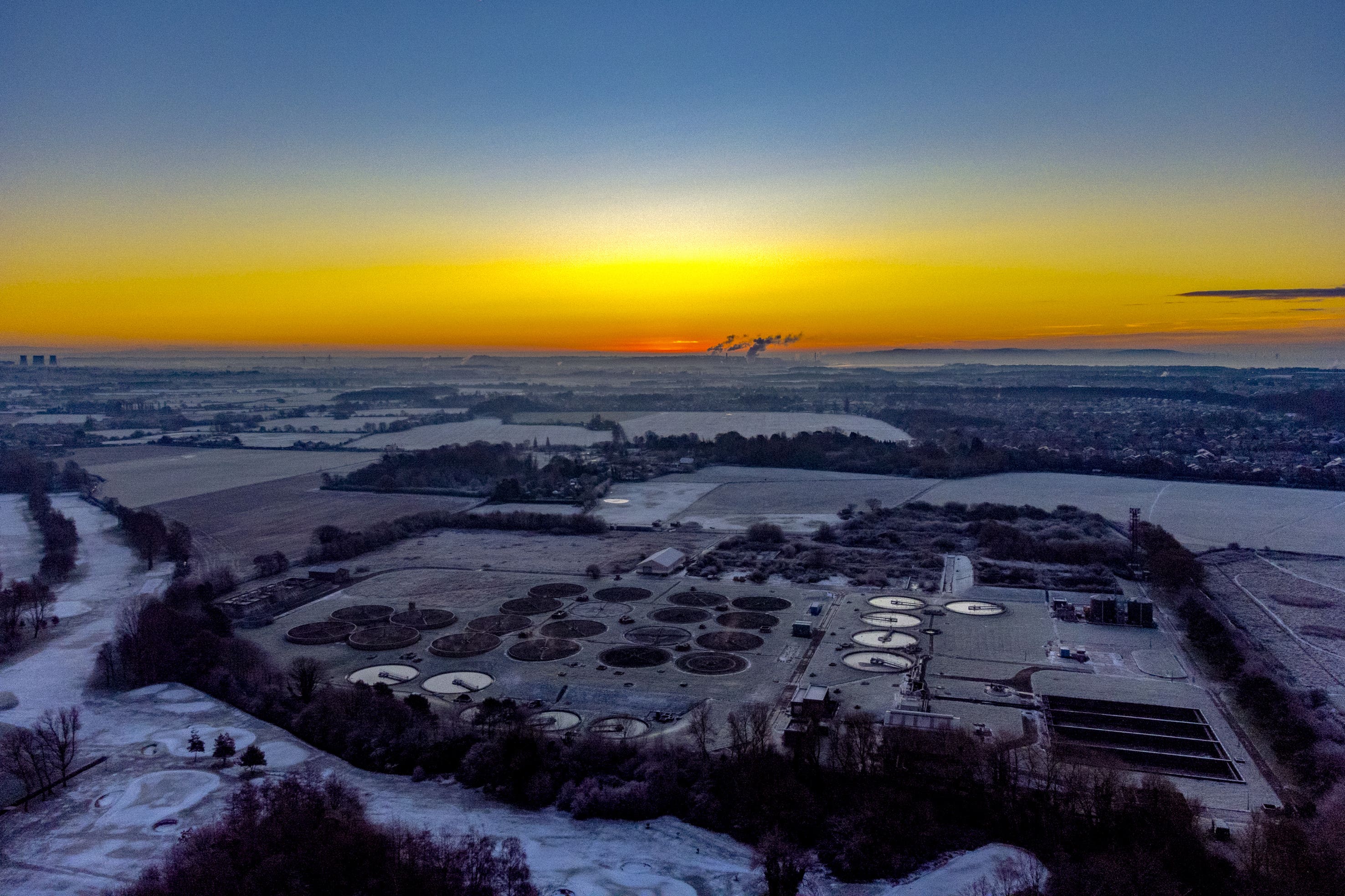 The sun rises as the UK is gripped by snow and ice (Peter Byrne/PA)