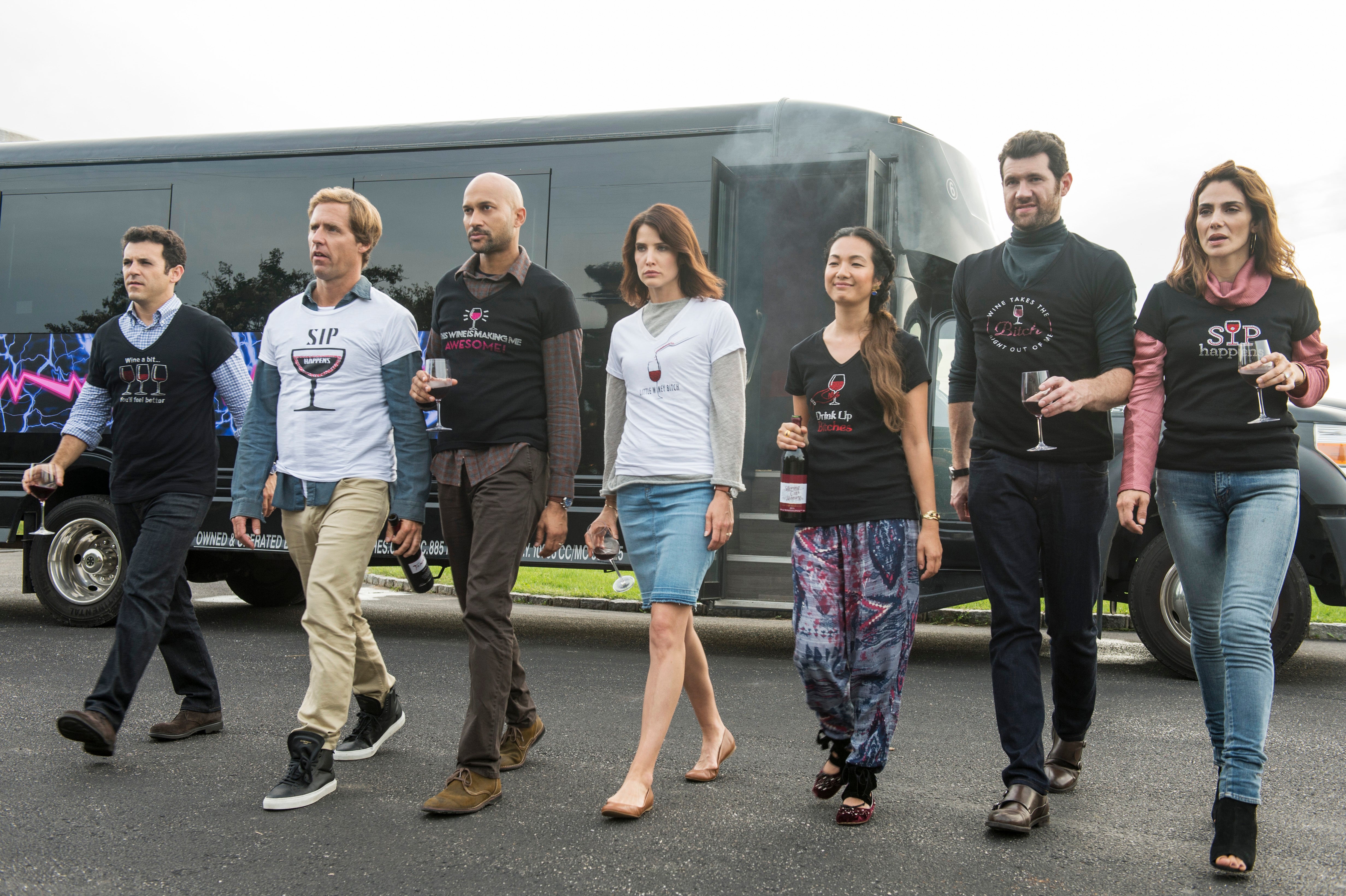 Fred Savage, Nat Faxon, Keegan-Michael Key, Cobie Smulders, Jae Suh Park, Billy Eichner and Annie Parisse in ‘Friends from College’