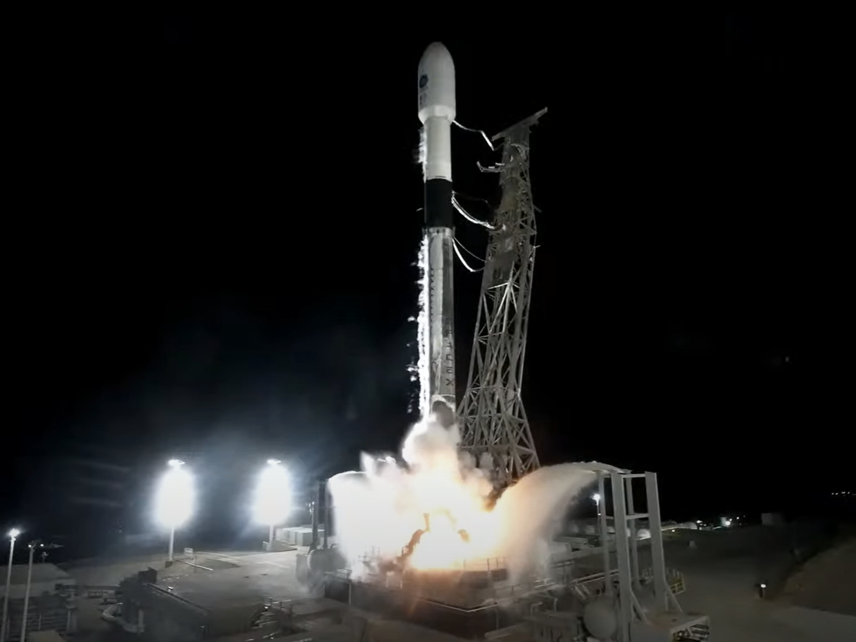 Nasa’s SWOT satellite launched aboard a SpaceX Falcon 9 rocket on 16 December, 2022