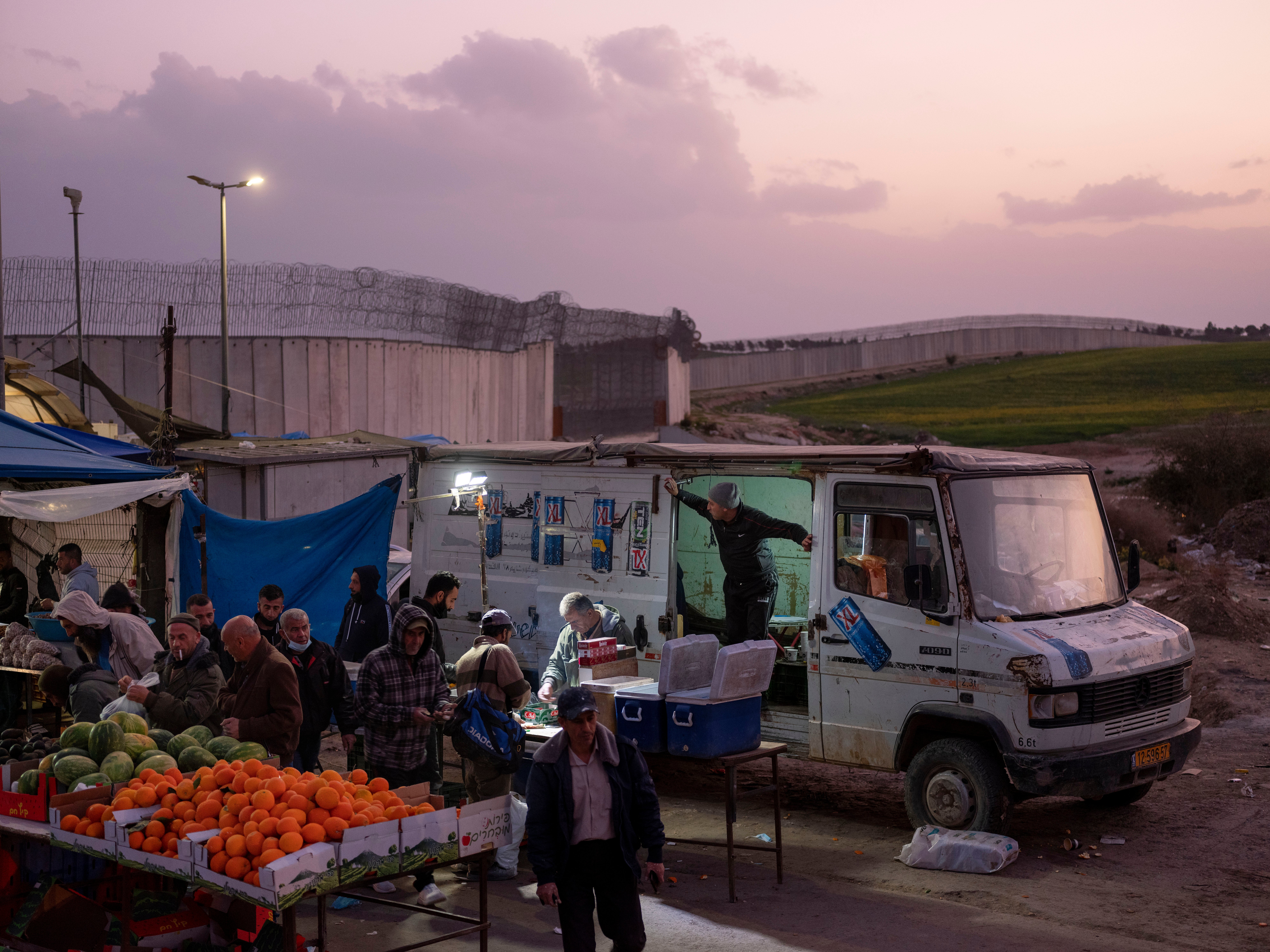 YE Behind the Lens - Israel's Barrier
