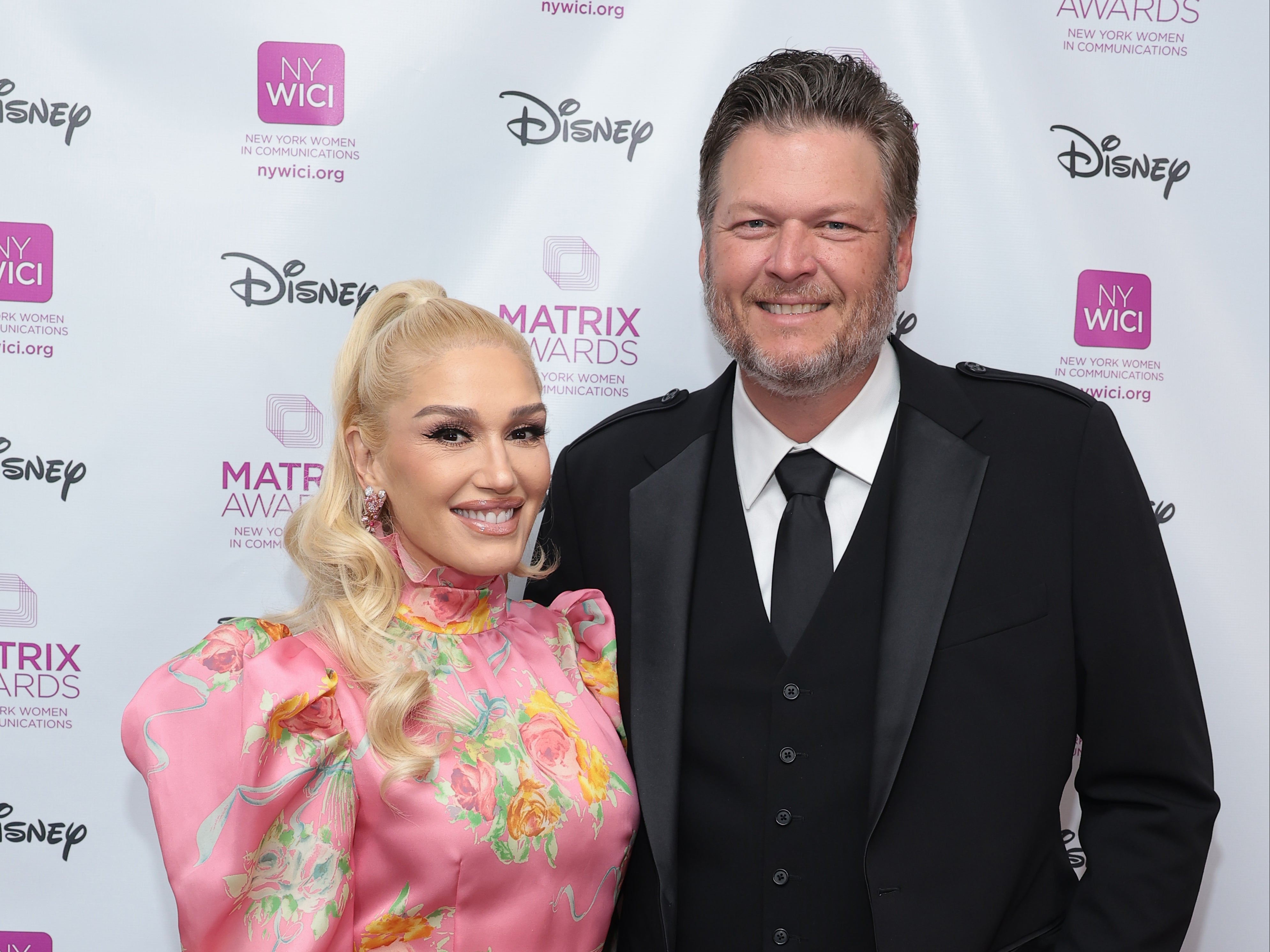 Gwen Stefani reveals she and Blake Shelton decorated their home with tabloid covers