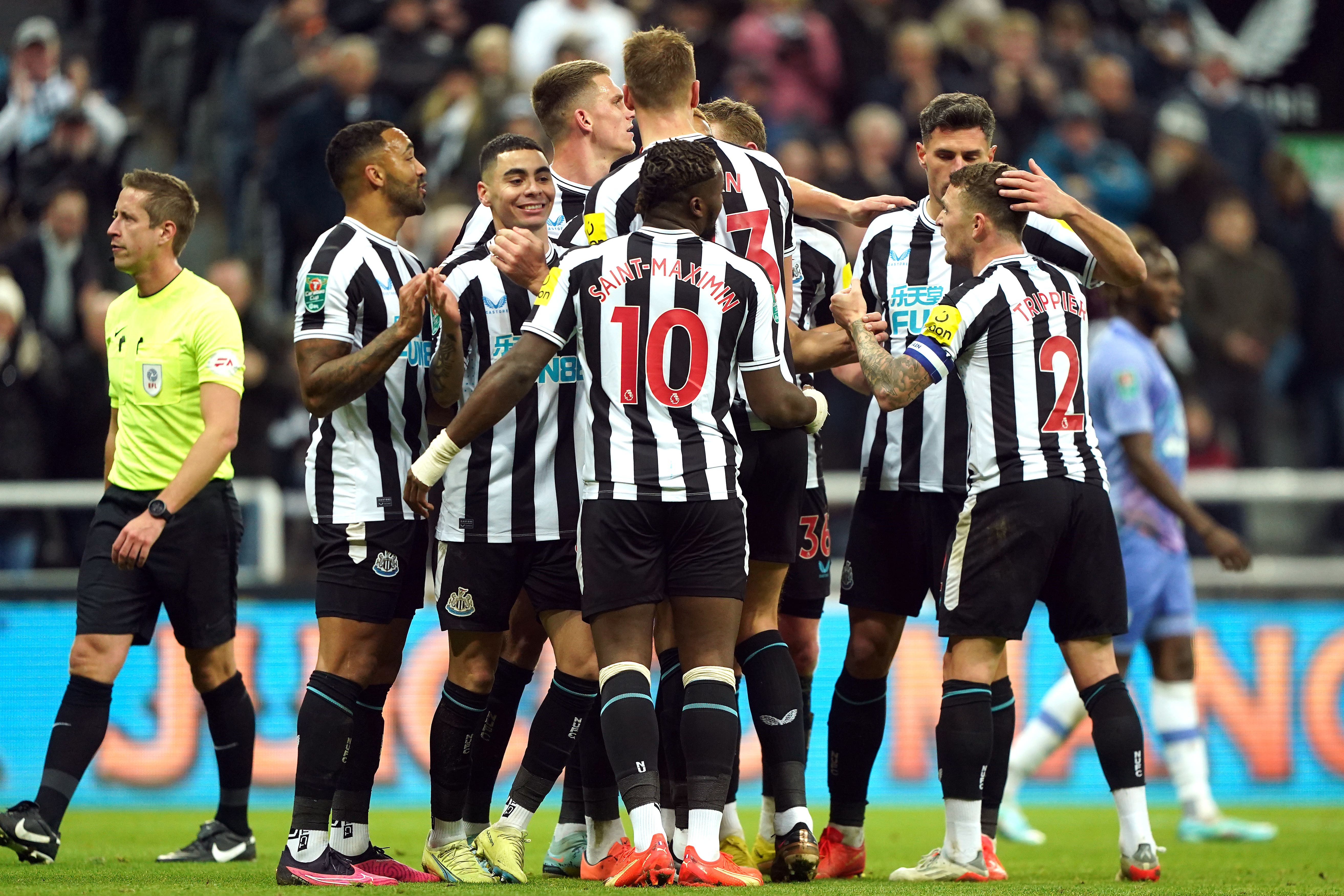 Newcastle celebrate Carabao Cup victory (Owen Humphreys/PA)