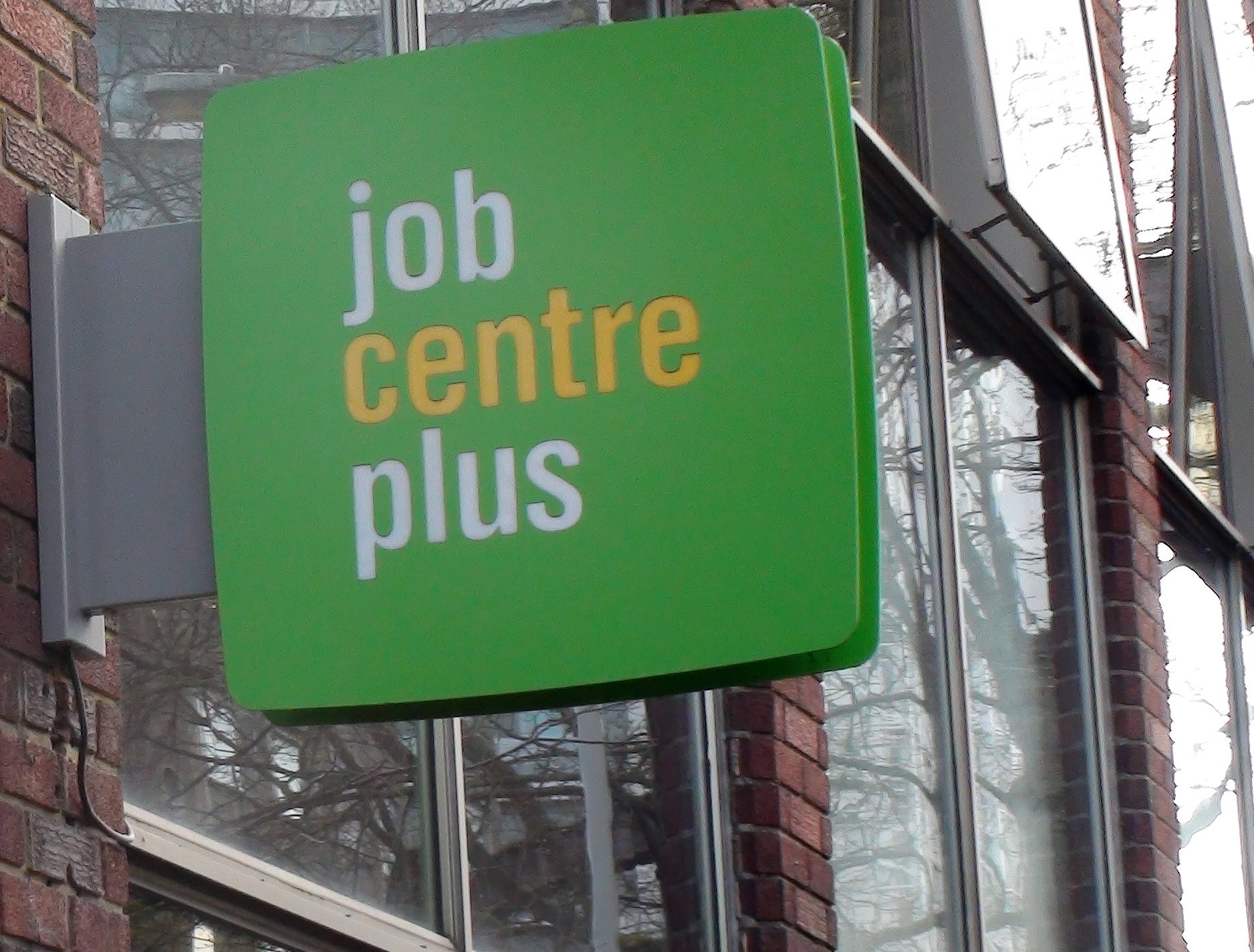 Hundreds of thousands of people will be forced to attend more regular jobcentre meetings, according to the government