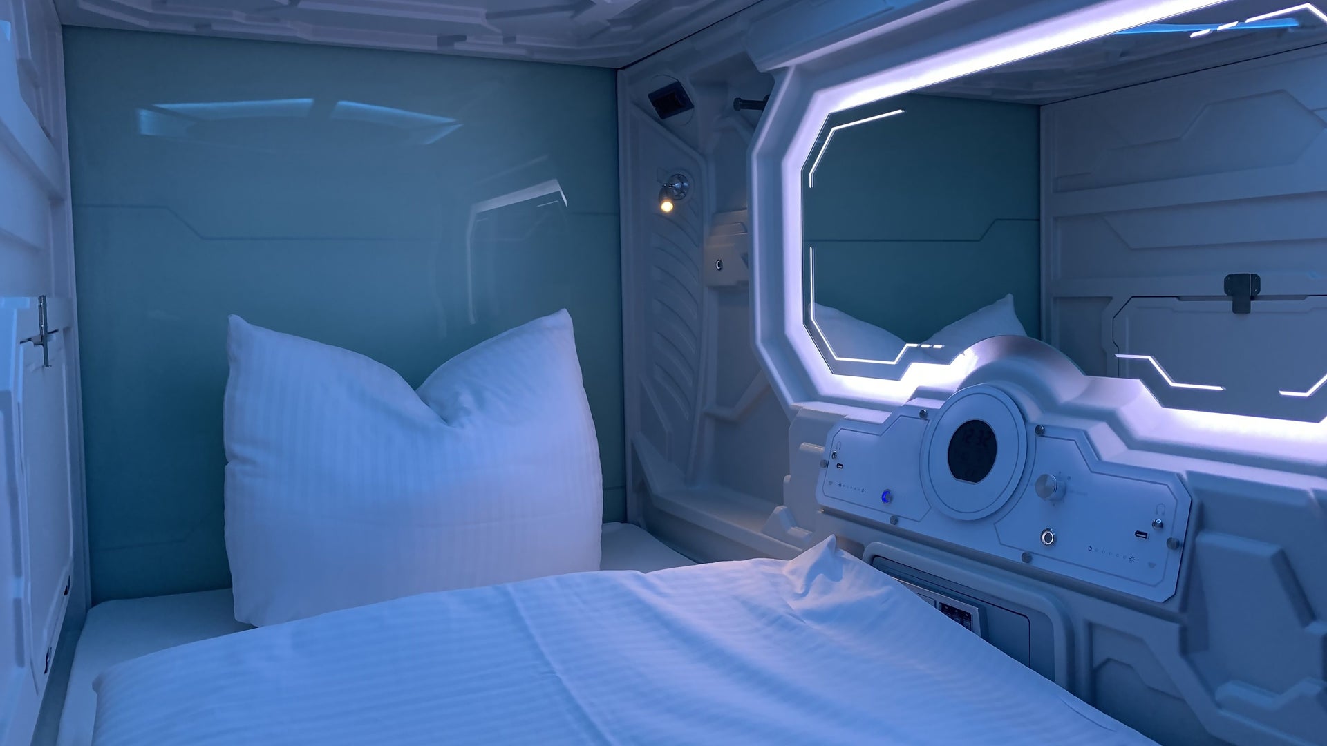 Generator’s futuristic capsule rooms, coming to two European hotels in 2023