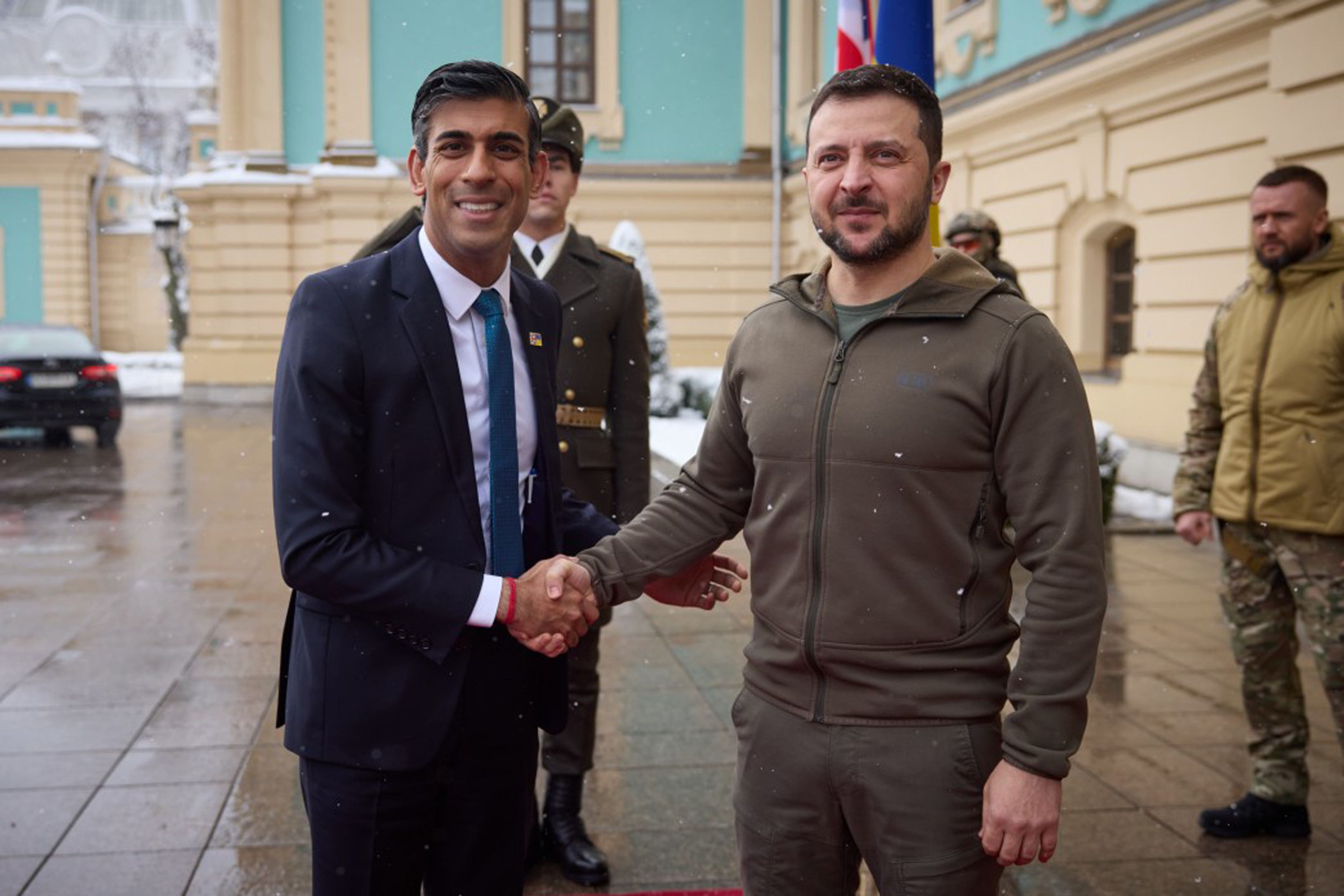 Rishi Sunak shaking hands with Ukraine president Volodymyr Zelensky during his recent visit