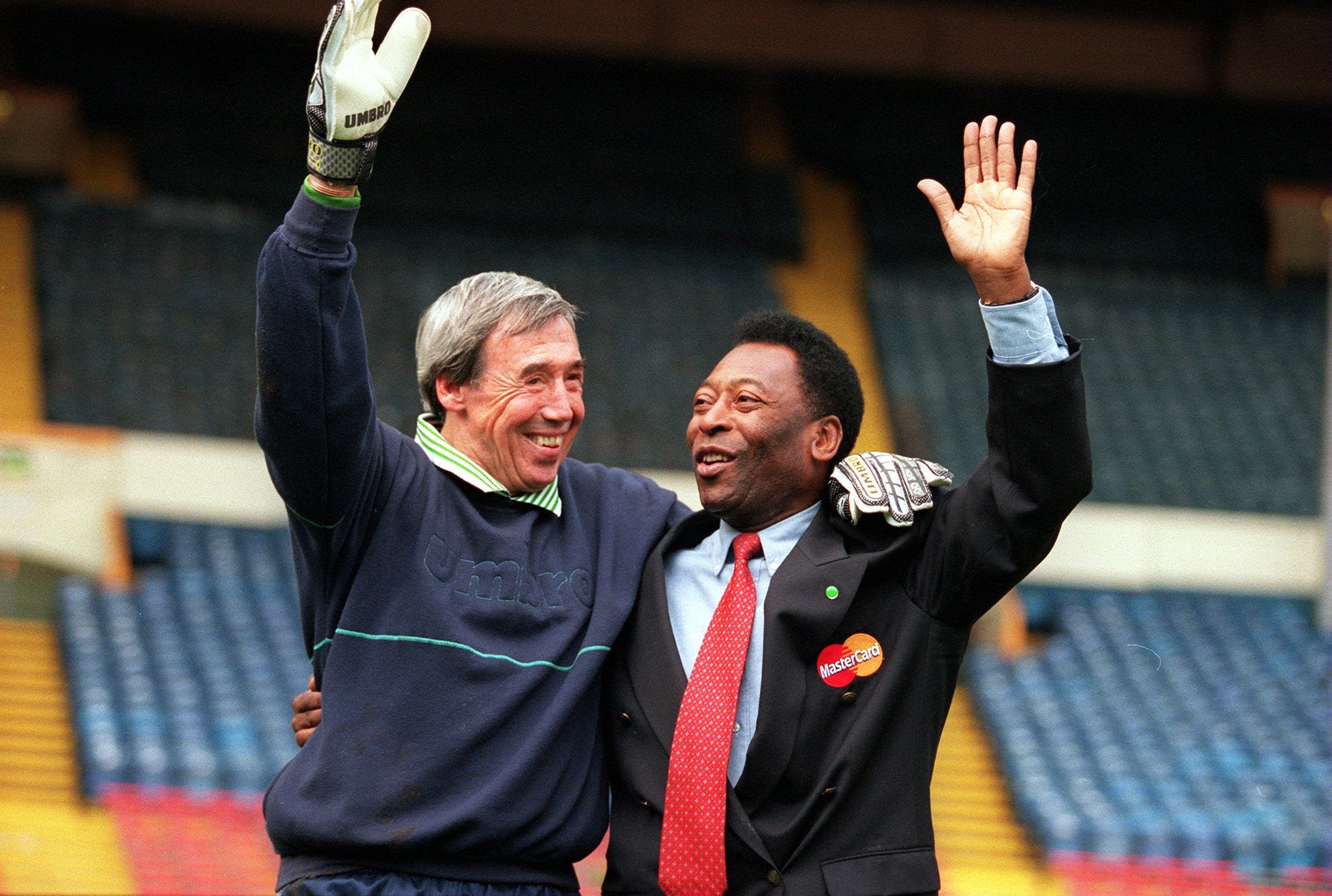 Pele and Banks were reunited in later life