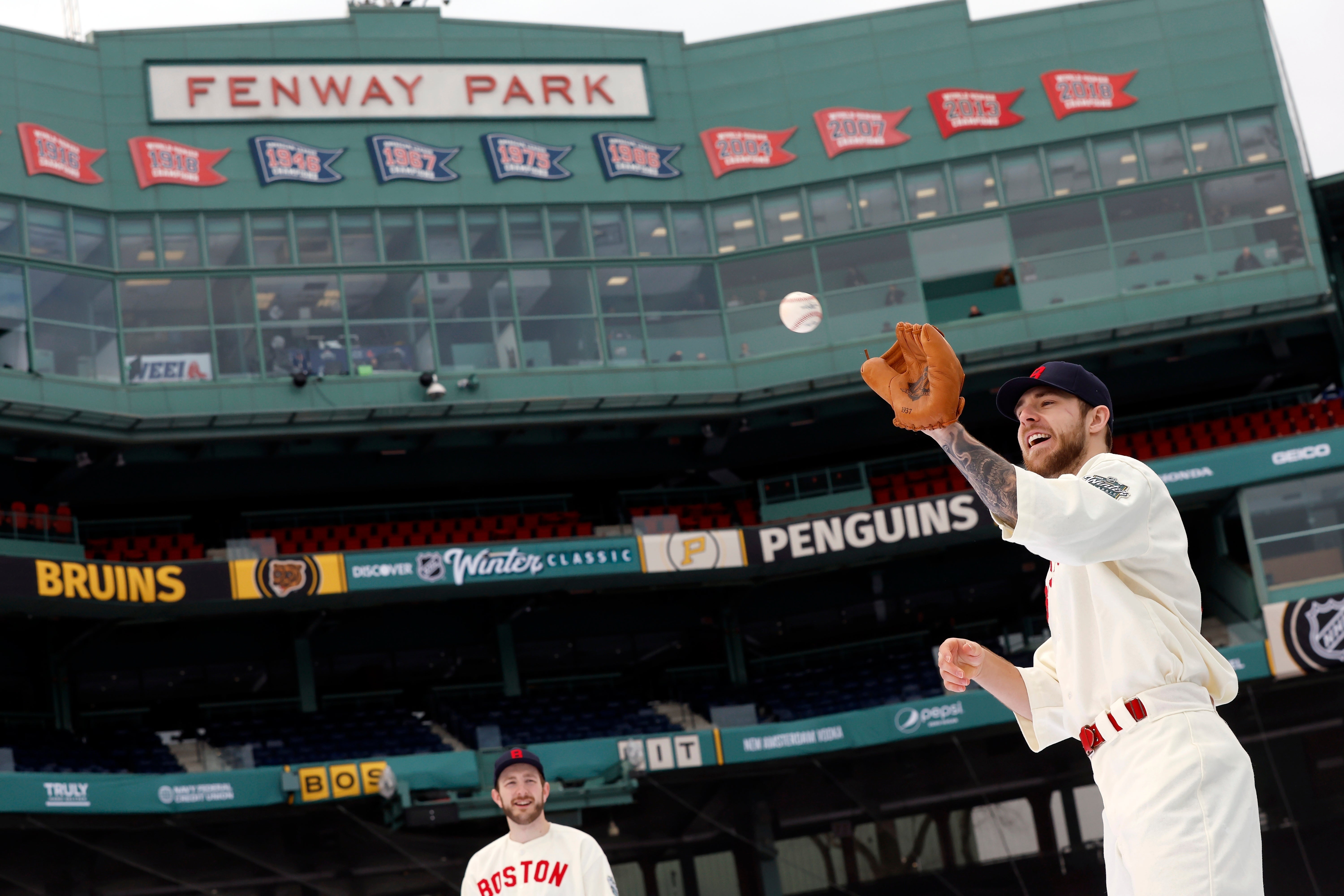 Winter Classic Penguins Bruins Hockey